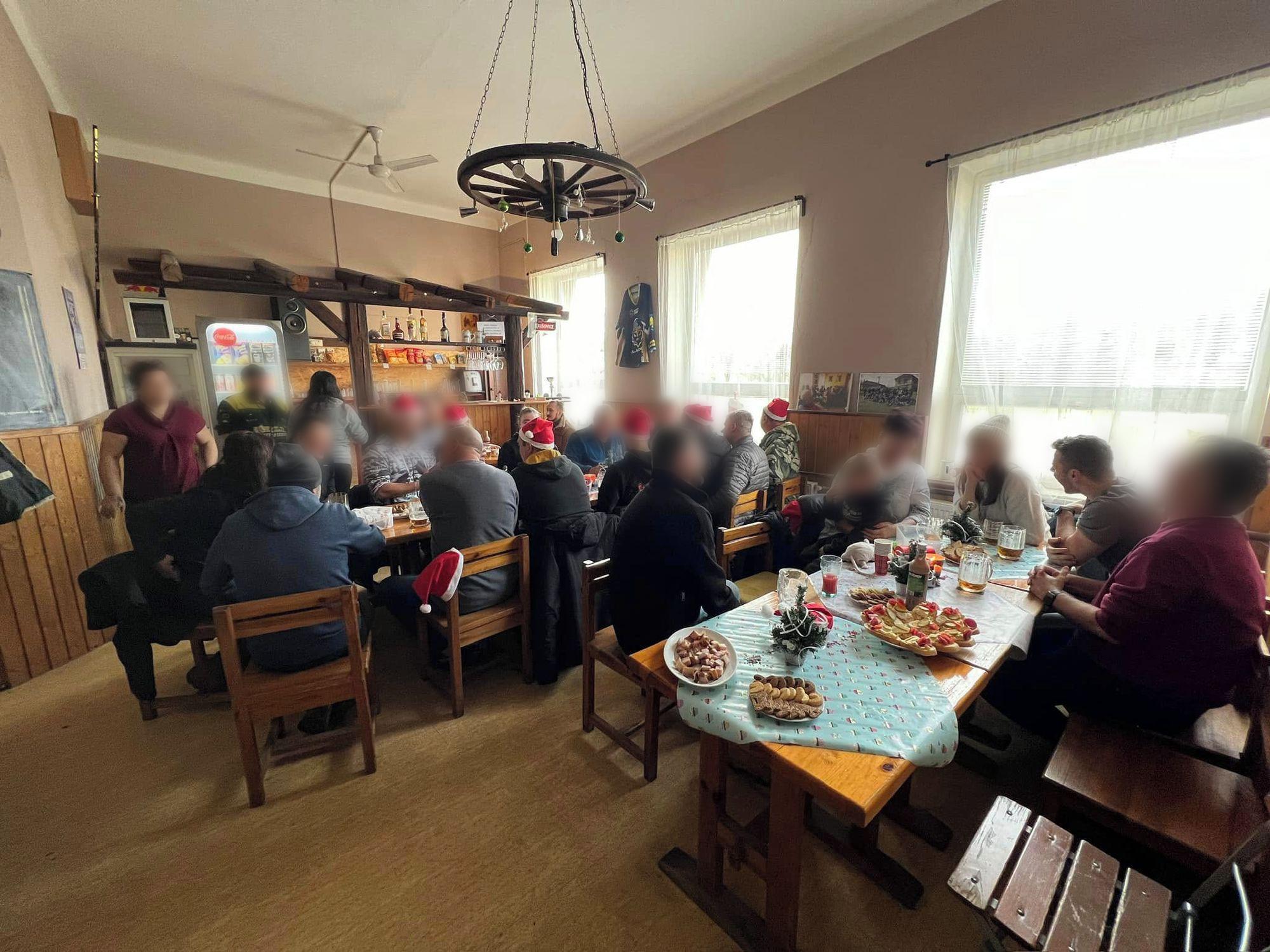 Obecní hospoda Želenice foto 2