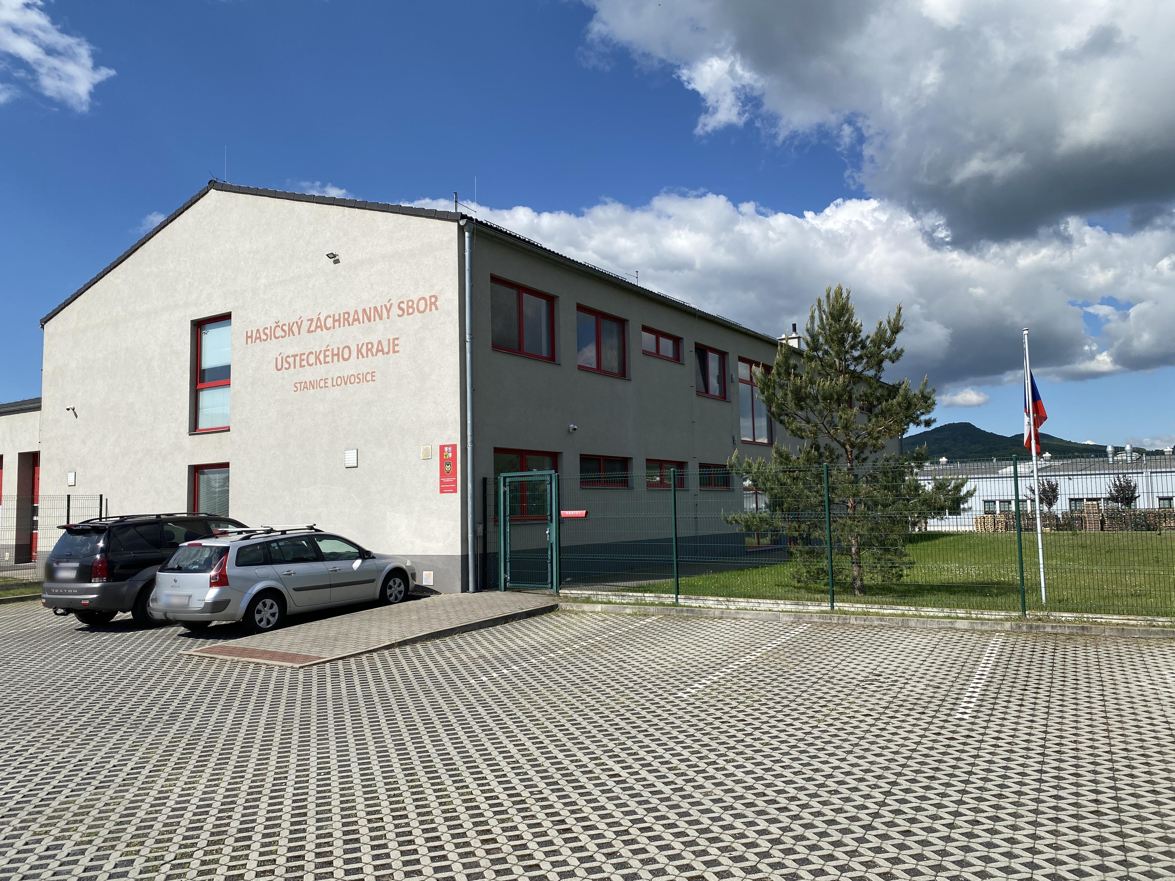 Hasičský záchranný sbor Ústeckého kraje - Požární stanice Lovosice foto 4