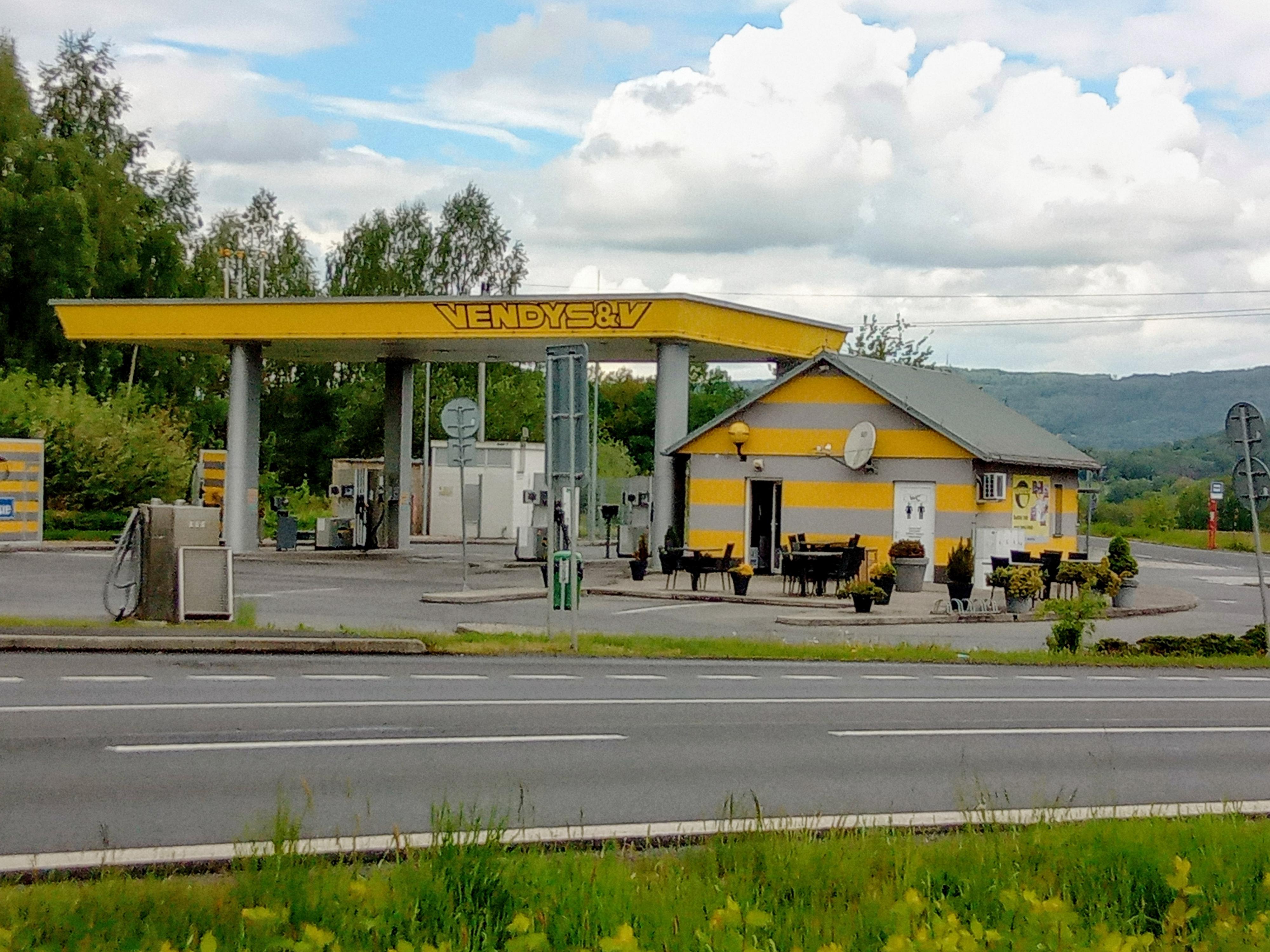 Čerpací stanice Vendys & V foto 2