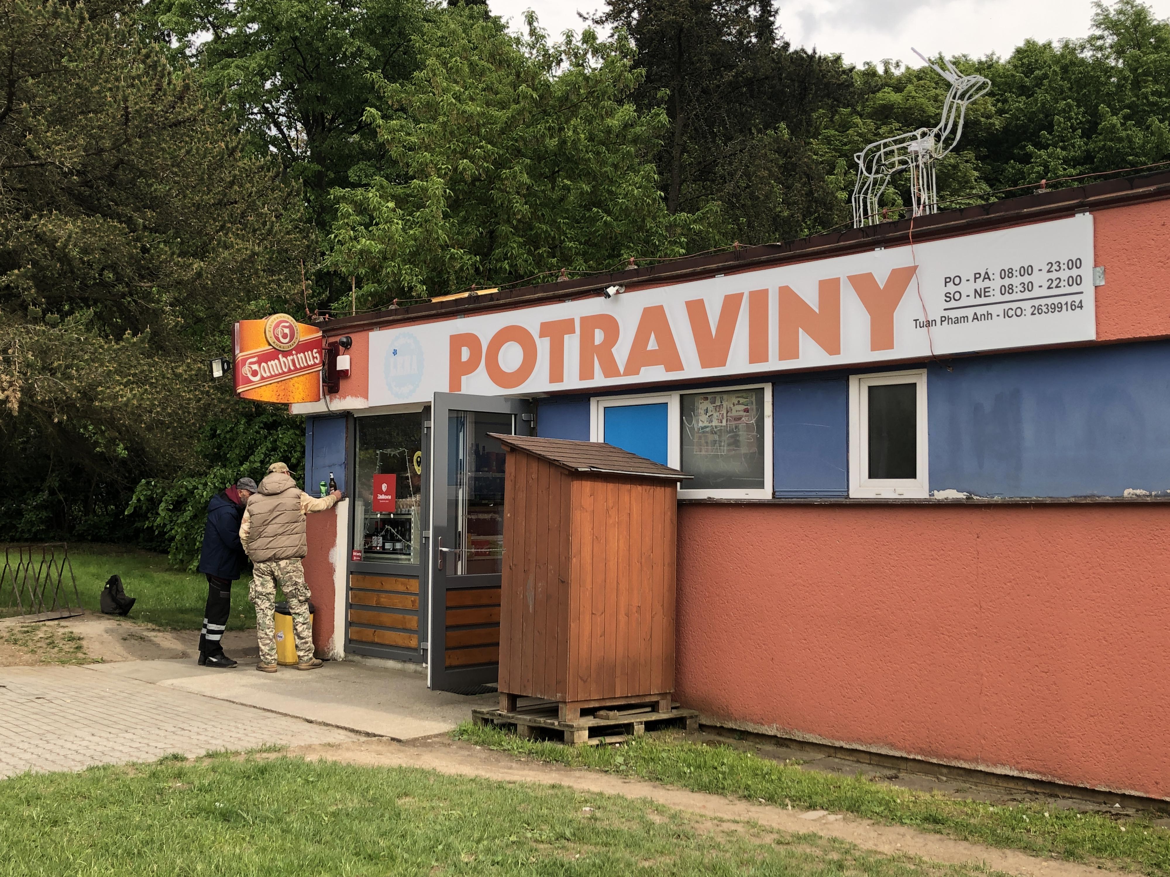 Potraviny - Večerka Heyrovského
