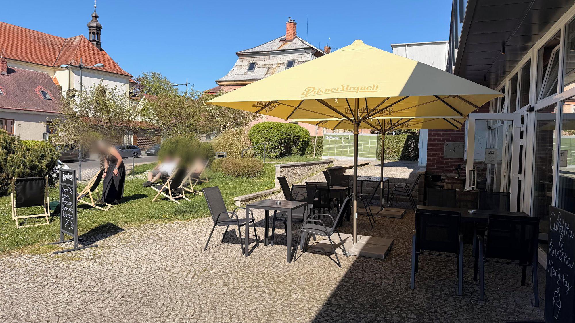NA DNĚ LAHVE bar&wine foto 3