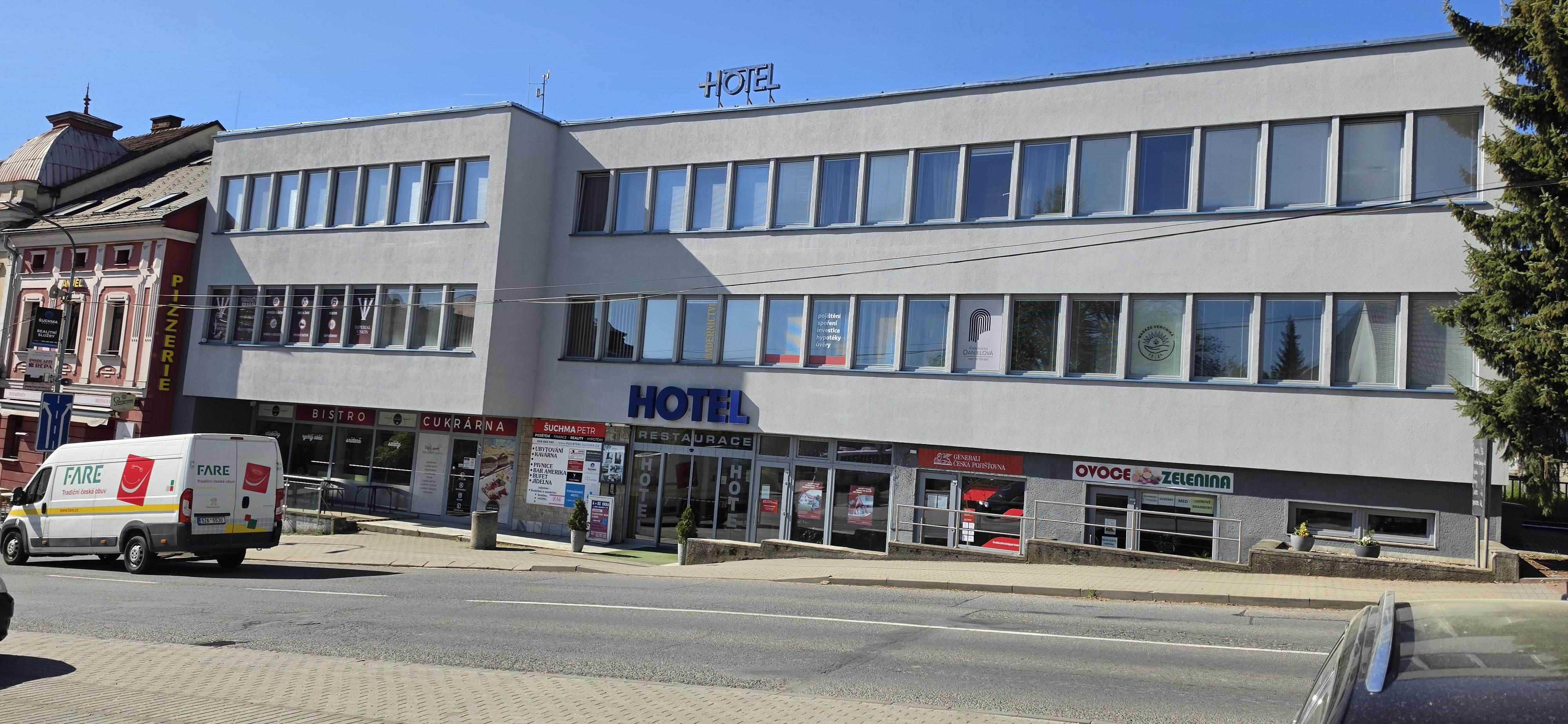Restaurace Hotel ALFACENTRUM foto 2