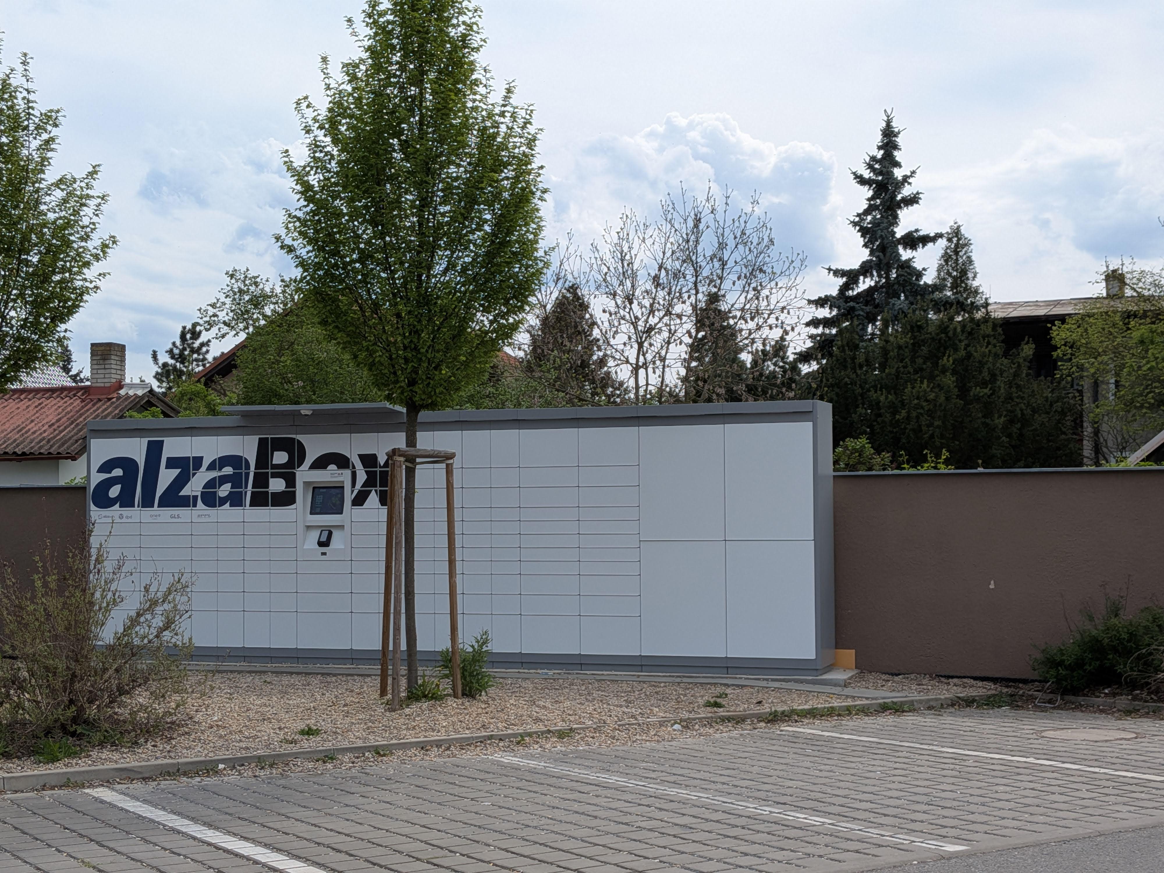 AlzaBox foto 3