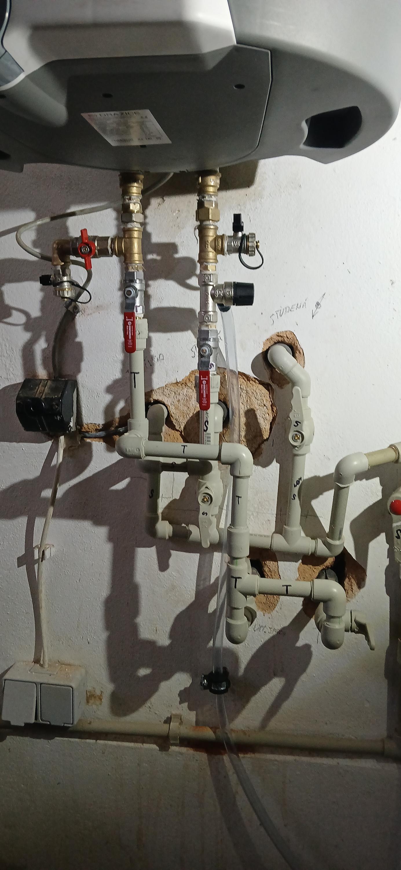 KT Plumbing foto 4