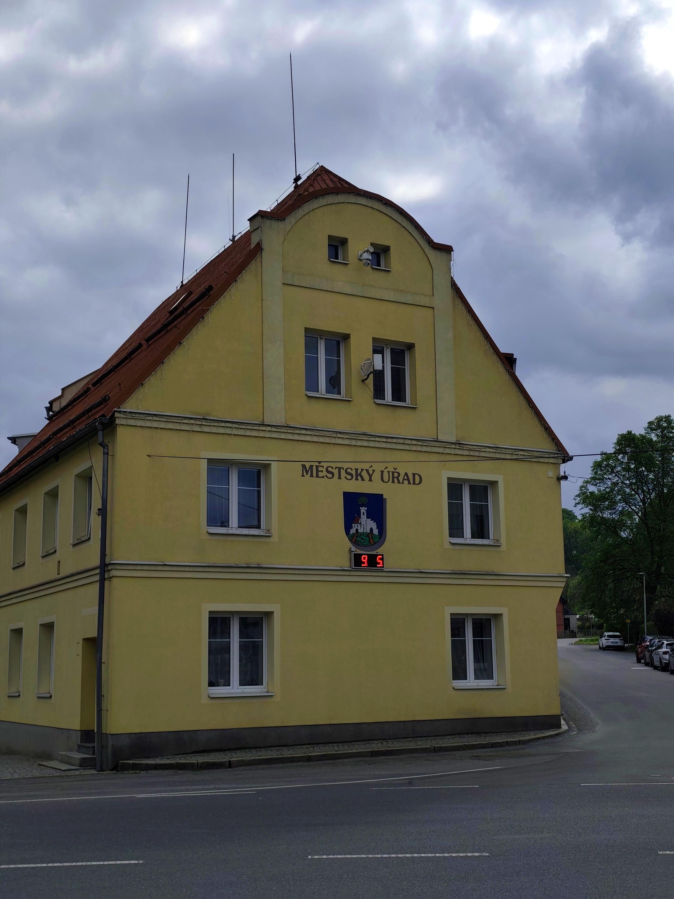 Žulová - městský úřad foto 6