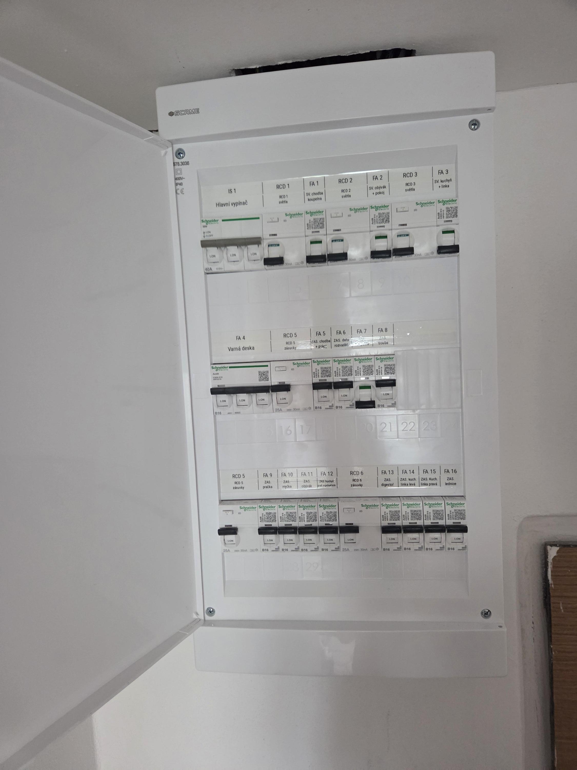 Aleš Burian - Elektroinstalace foto 6
