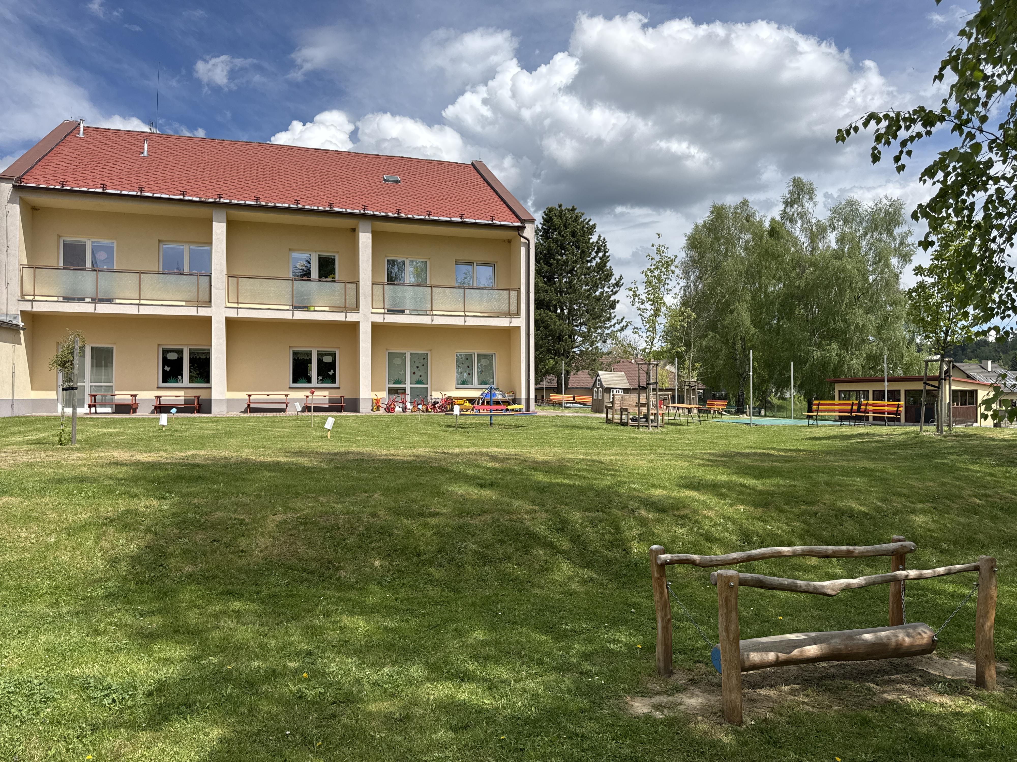 ZŠ a MŠ Studená foto 3