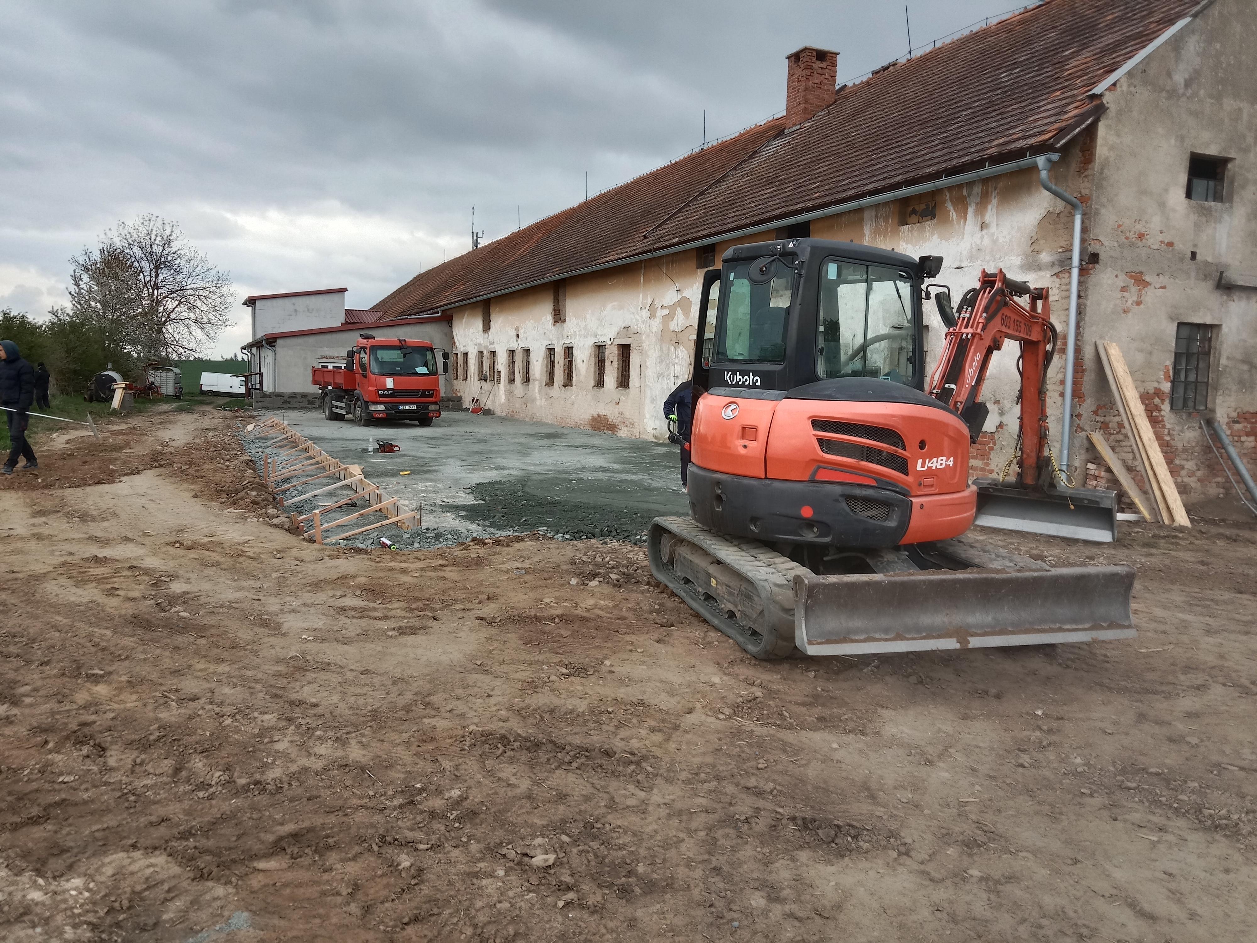 Zemní a výkopové práce Miloš Havlas foto 2
