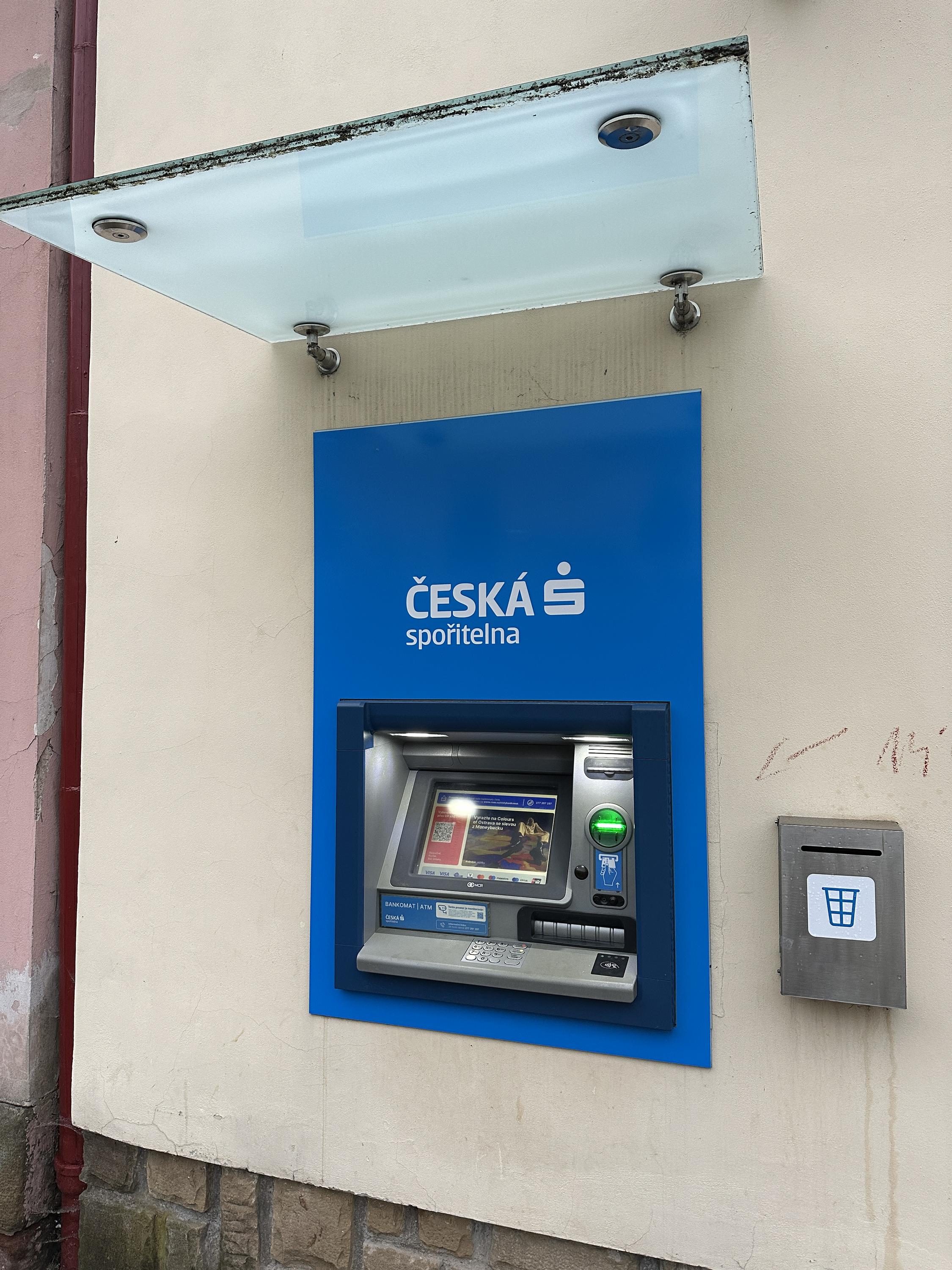 Bankomat České spořitelny foto 1