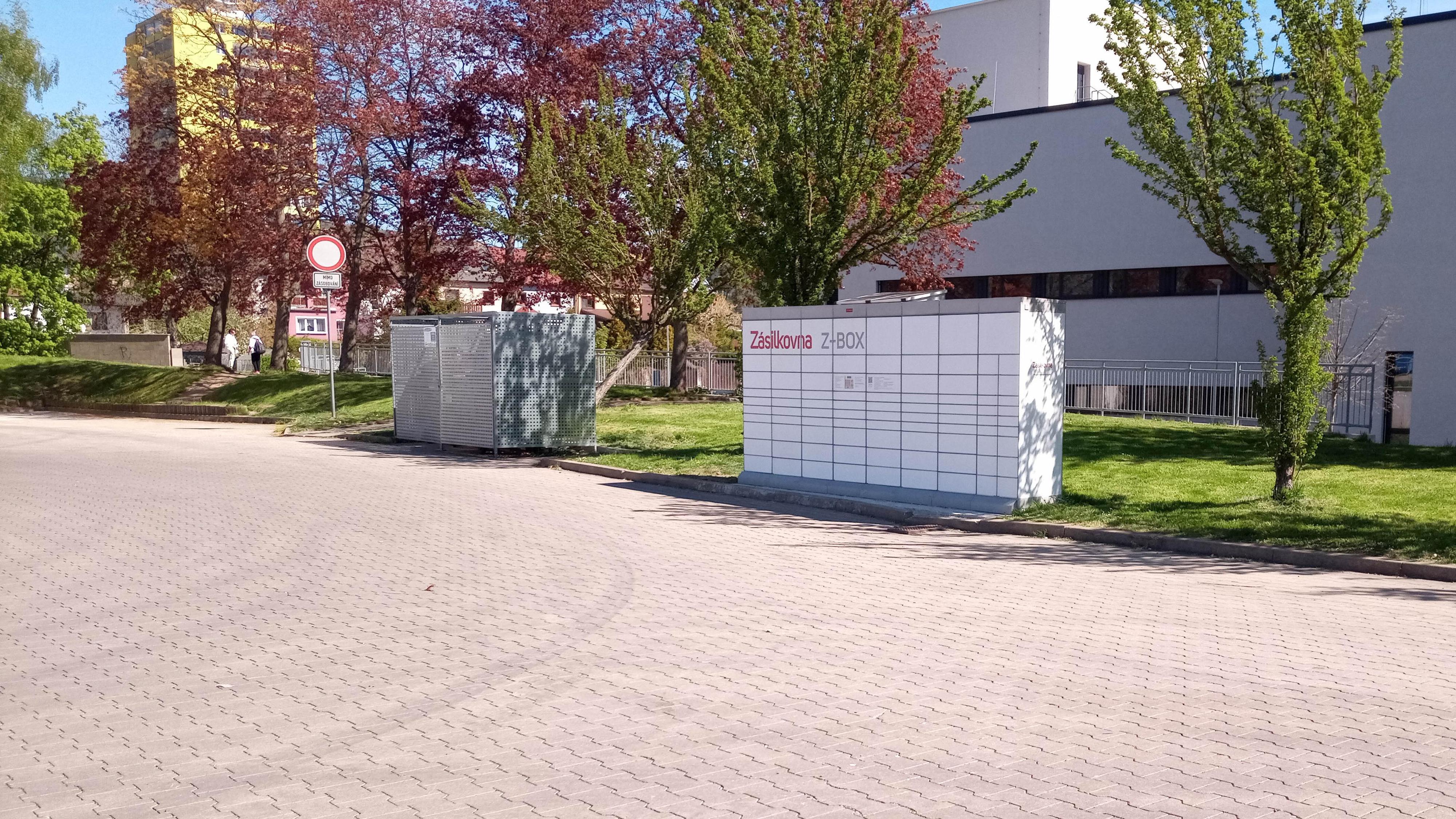 Z-BOX