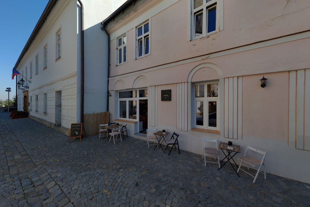 KAFE Na Kostelním