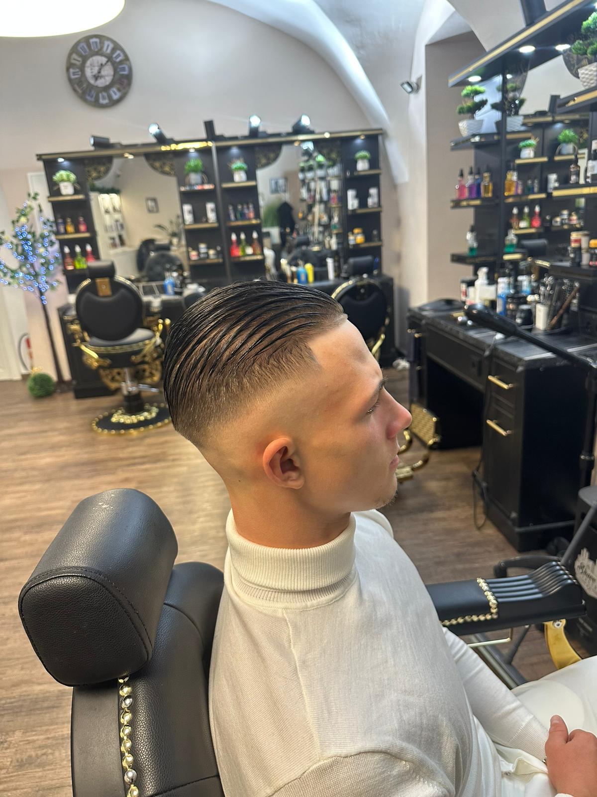 Mozart Barbershop foto 2