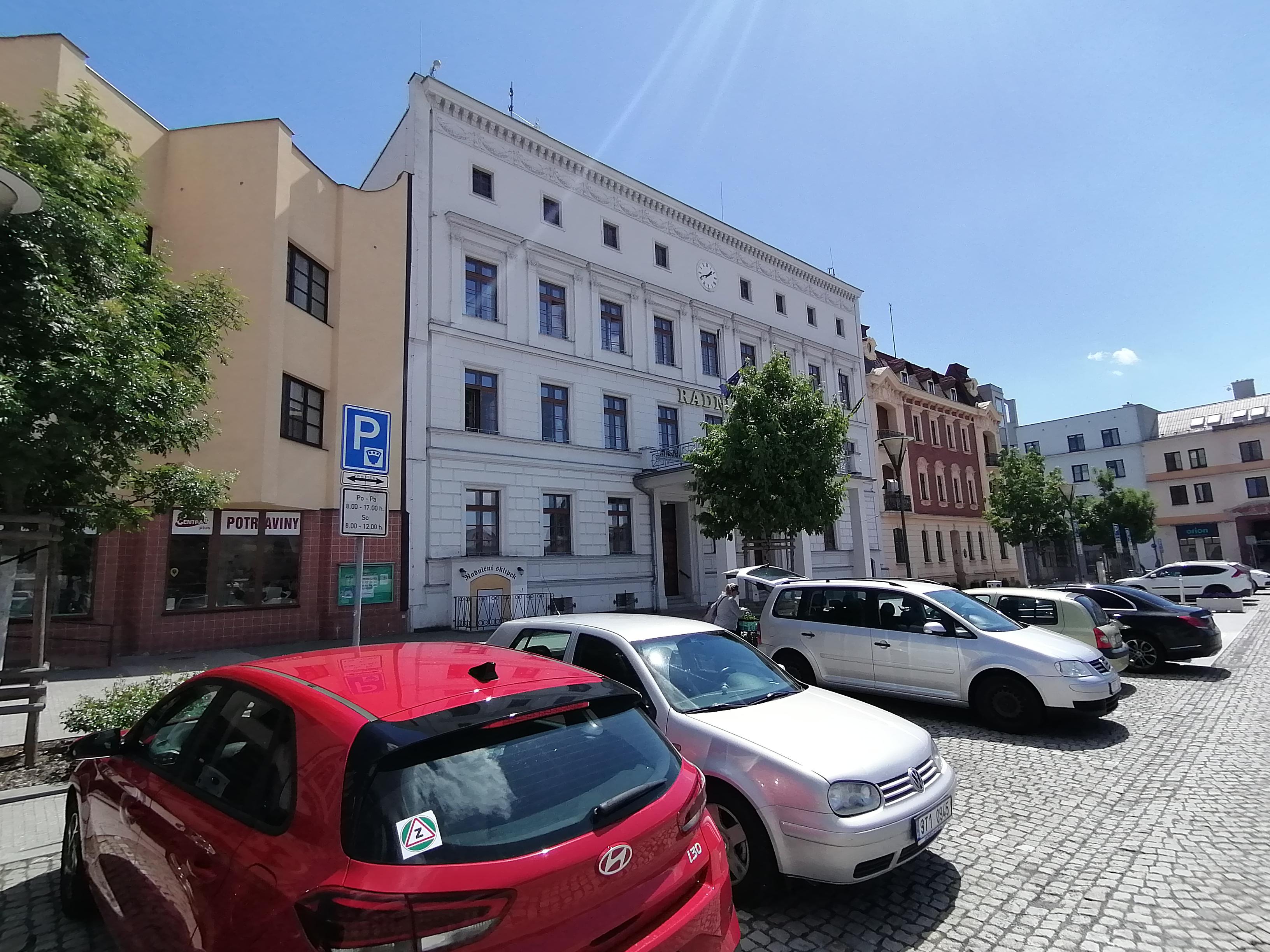 Hlučín - městský úřad foto 6