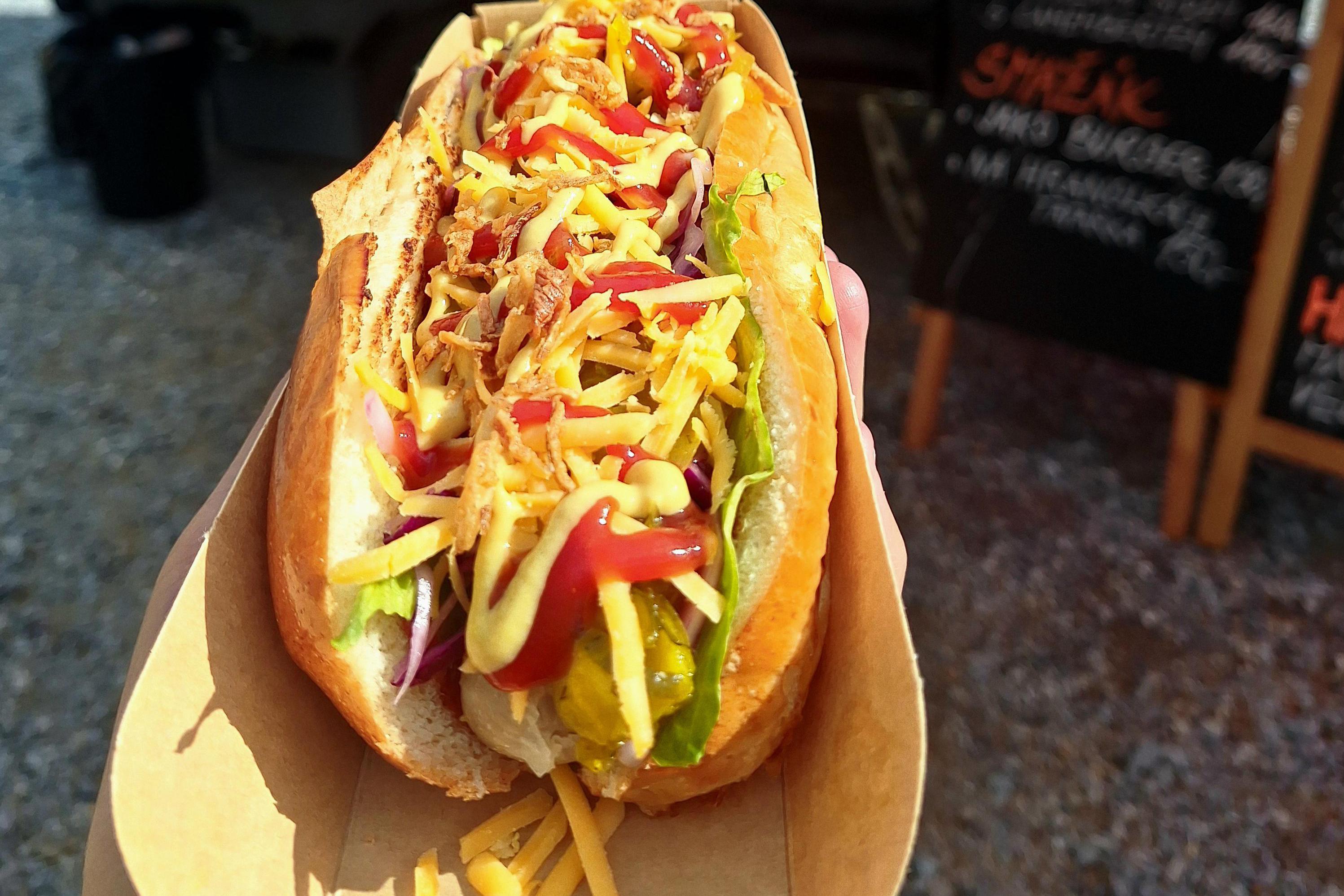 Vymazlený Cheese dog pro milovníky cheddaru