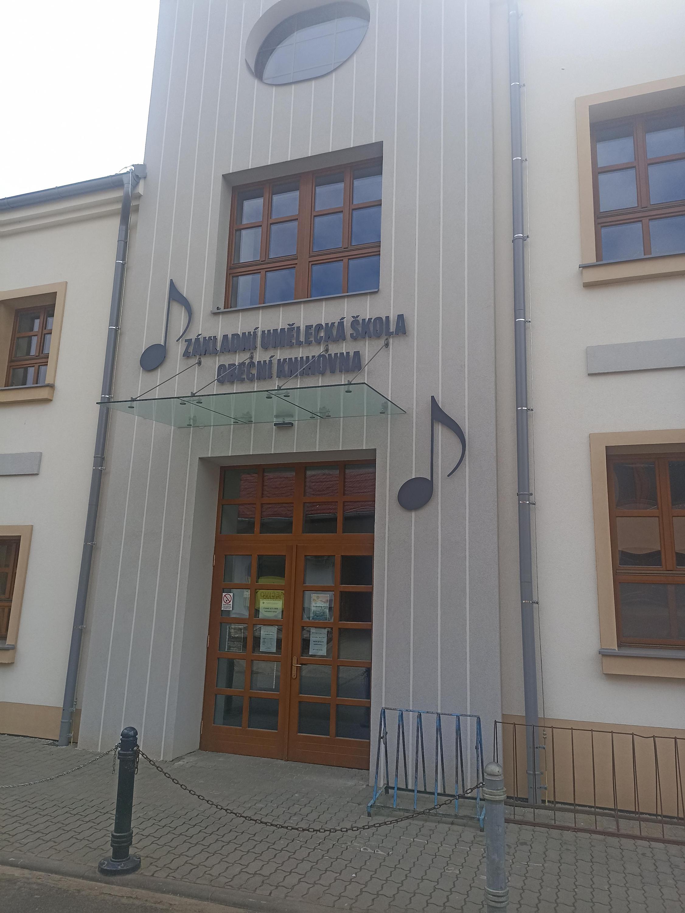 Základní umělecká škola Dolní Bojanovice foto 5