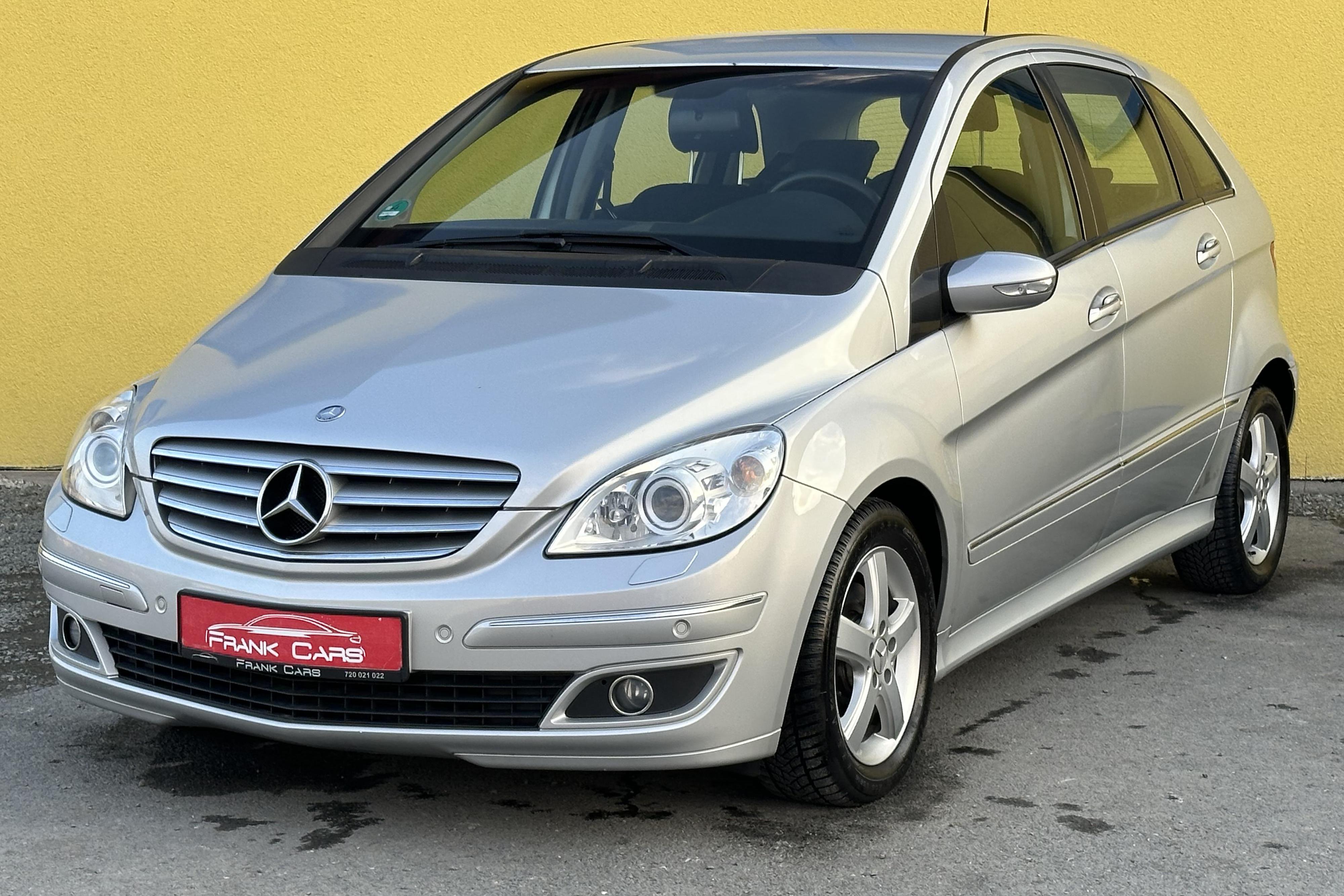Mercedes-Benz  B AUTOMAT 2.0/103kW * 1.Maj. Xenon