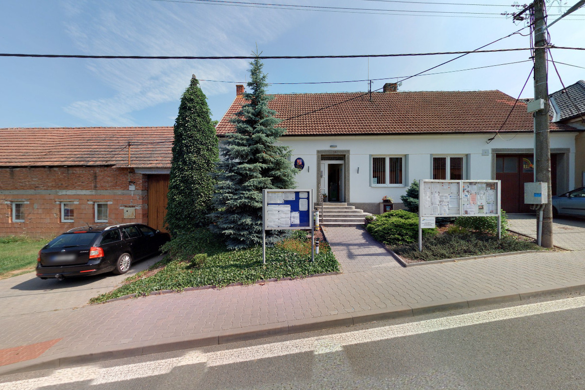 Jamolice - obecní úřad foto 1