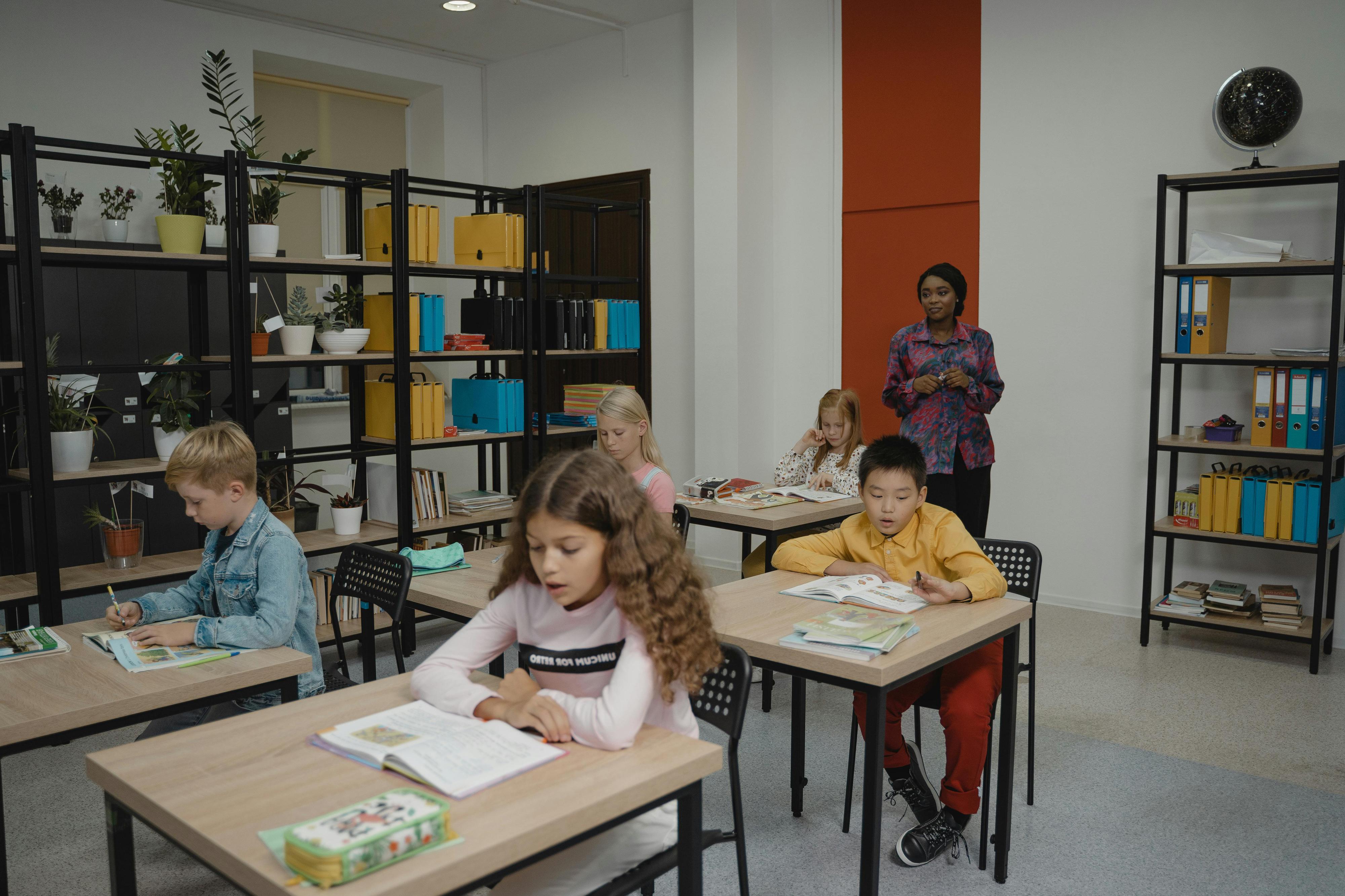 Studium pedagogiky pro asistenty pedagoga kombin.