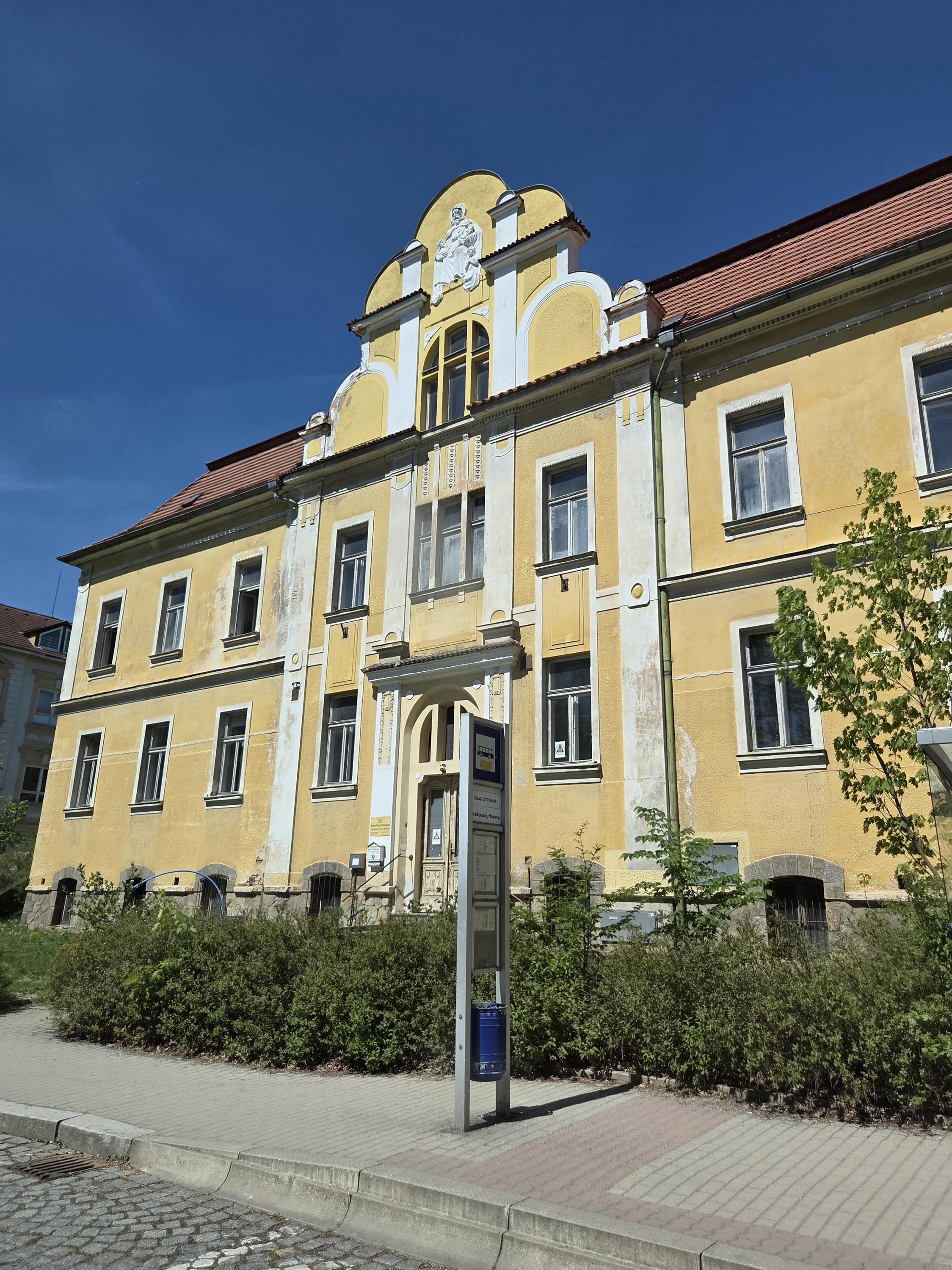Šmidingerova knihovna Strakonice foto 1