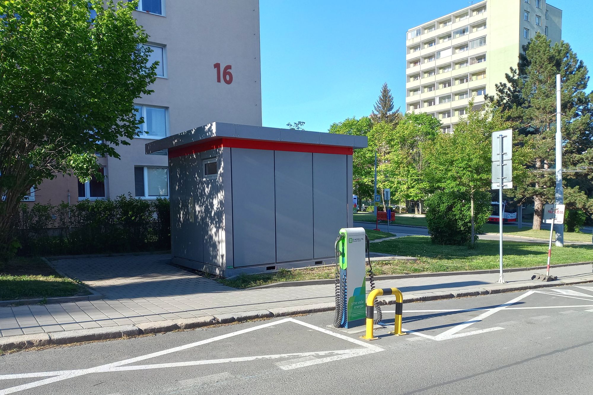 Teplárny Brno, a.s. - nabíjecí stanice foto 2