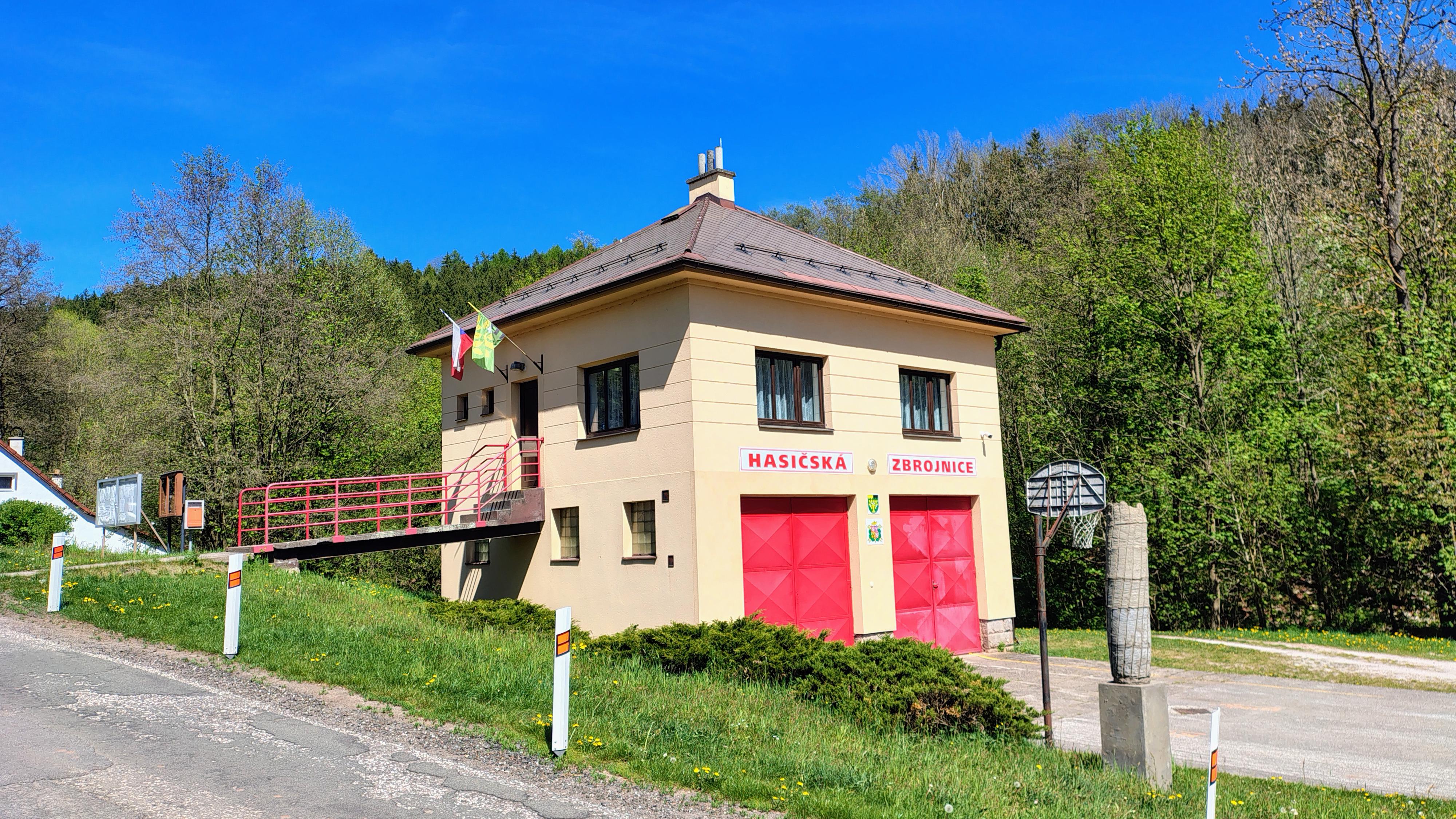 SH ČMS - Sbor dobrovolných hasičů Úbislavice foto 3