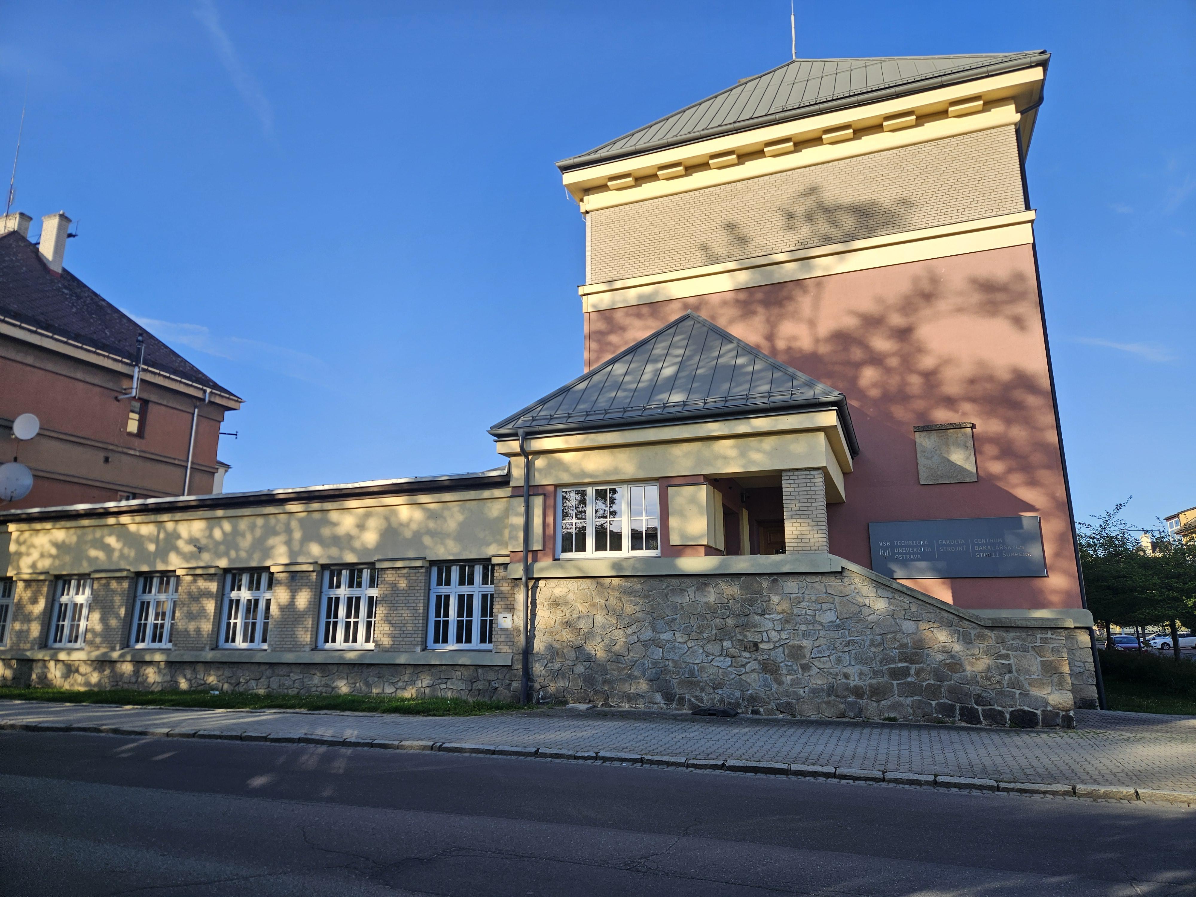 Městská knihovna T. G. Masaryka Šumperk, p. o. foto 5