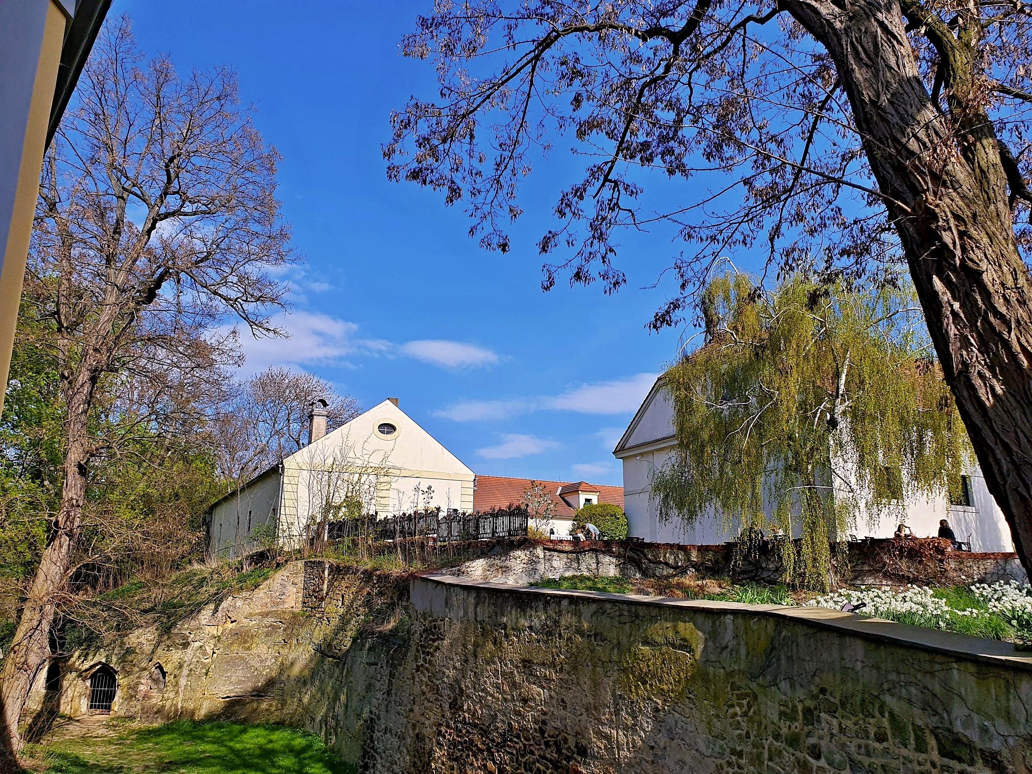 Zámecký areál Ctěnice – Muzeum Prahy foto 2