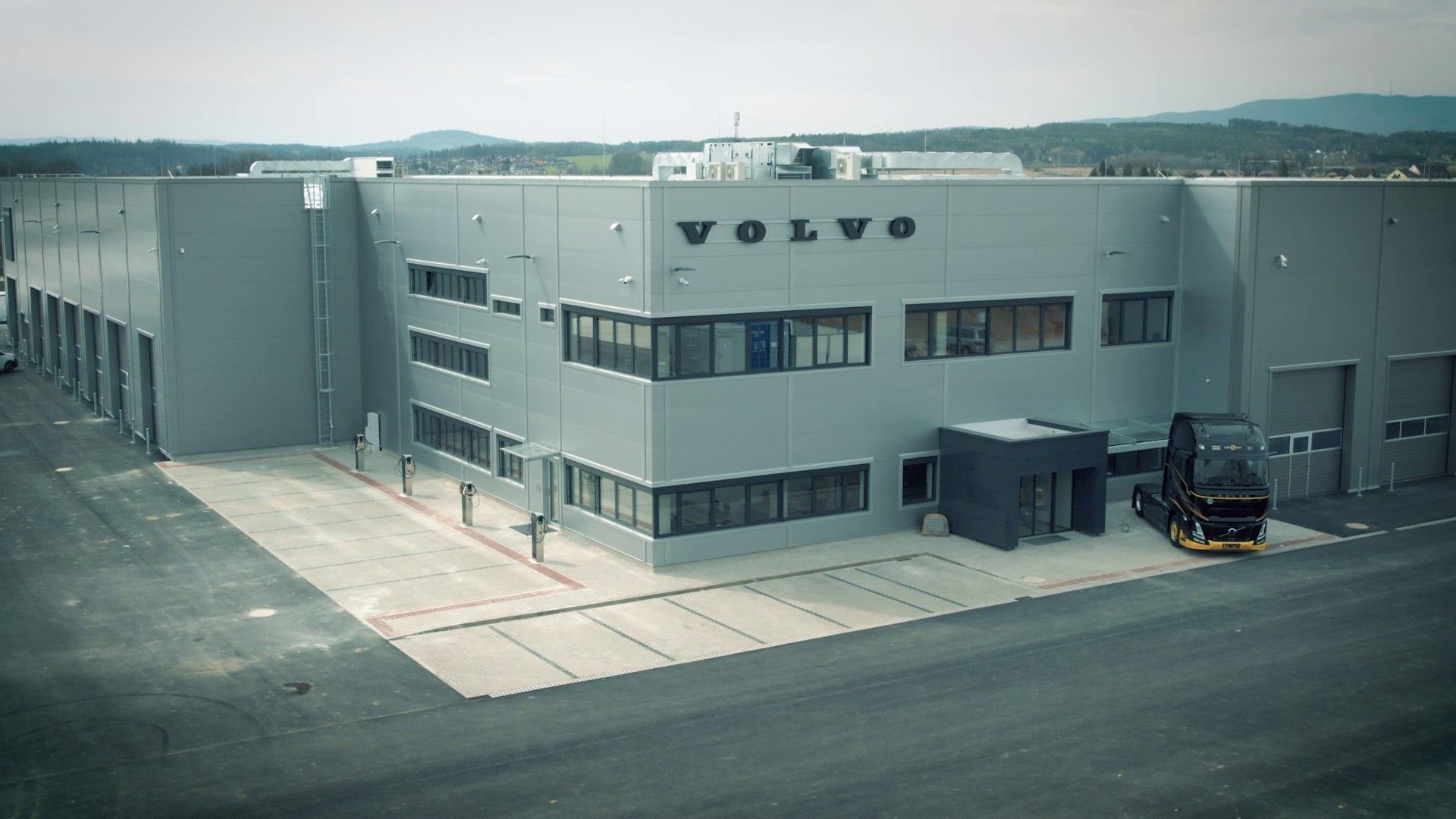 Volvo Group Truck Center České Budějovice foto 3