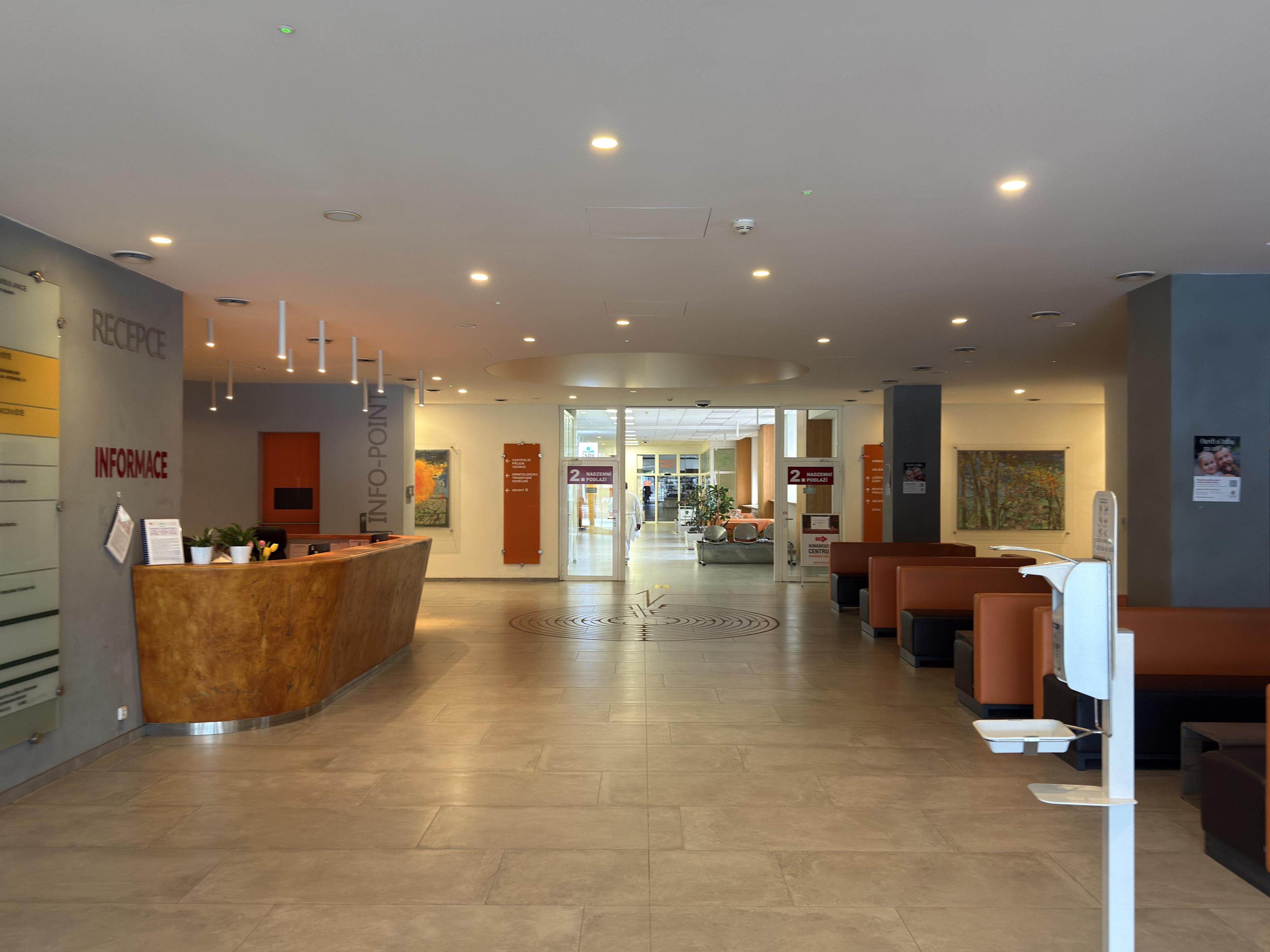 Institut Klinické a Experimentální medicíny - Ústavní lékárna foto 3