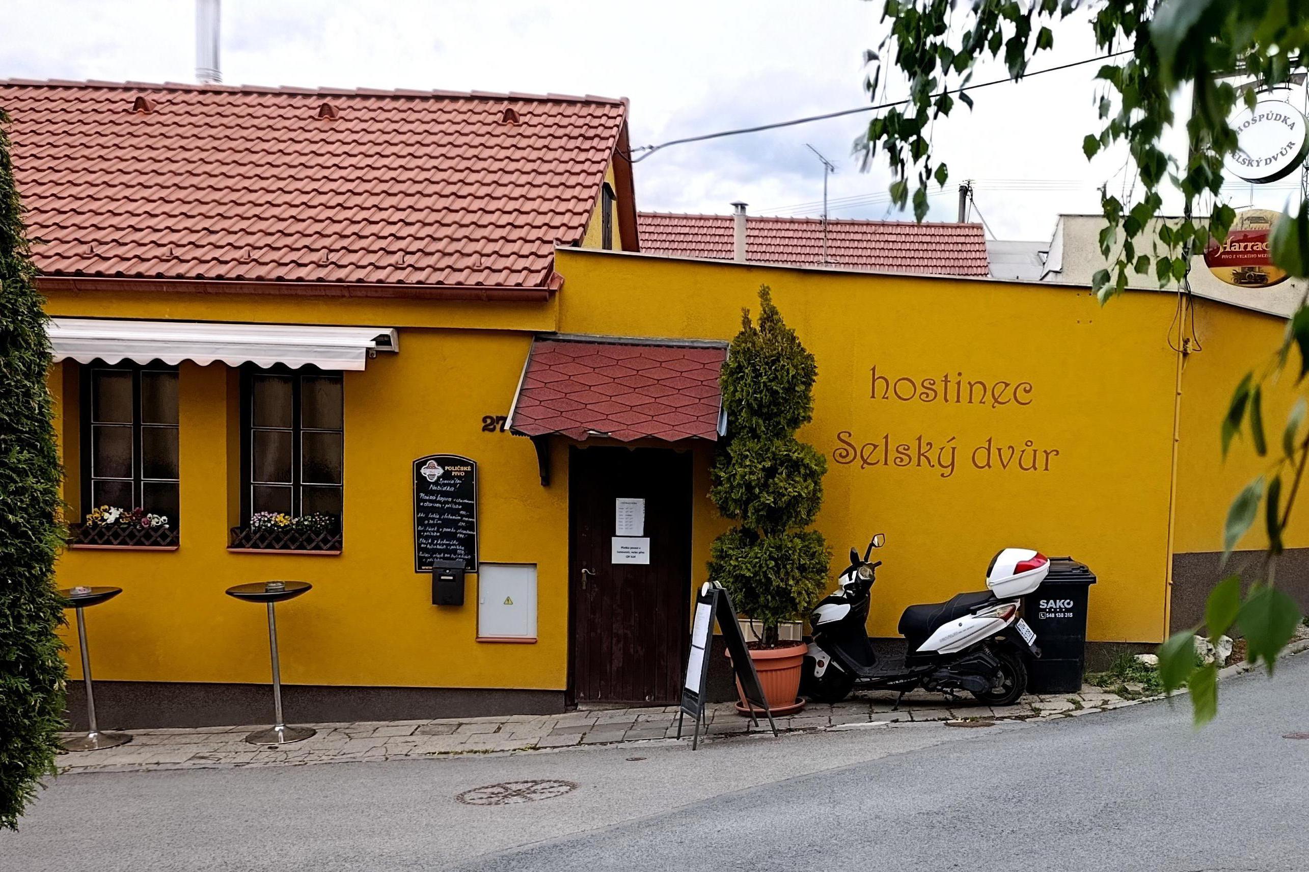 Hostinec Selský Dvůr