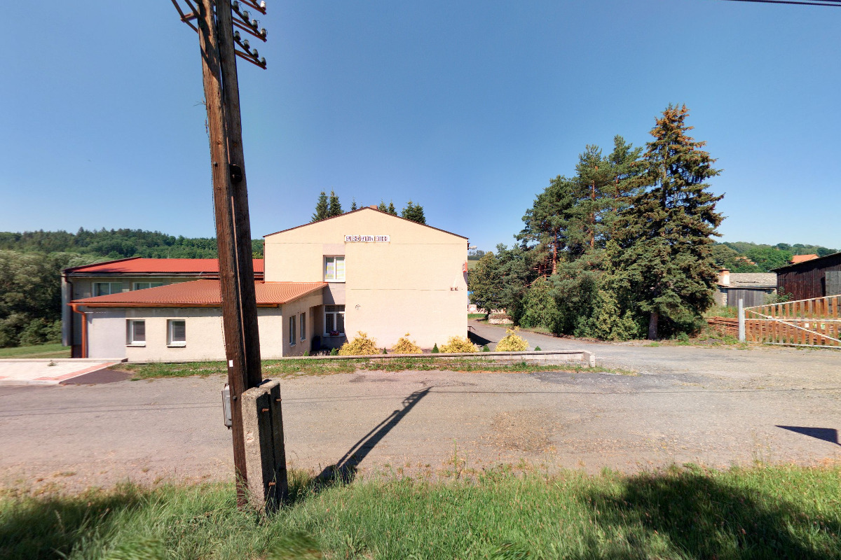 Ješetice - obecní úřad foto 2