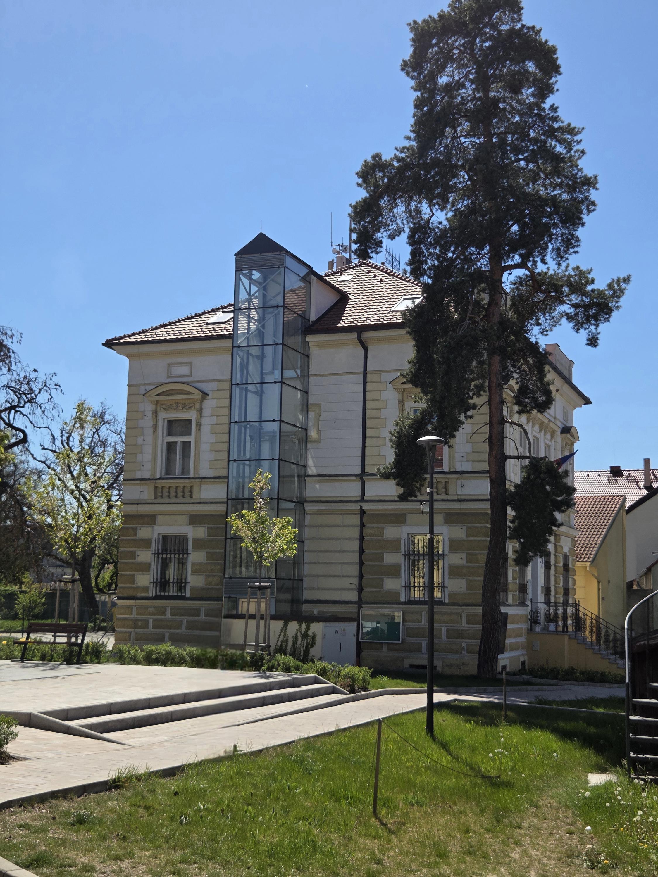 Rudná - městský úřad foto 5