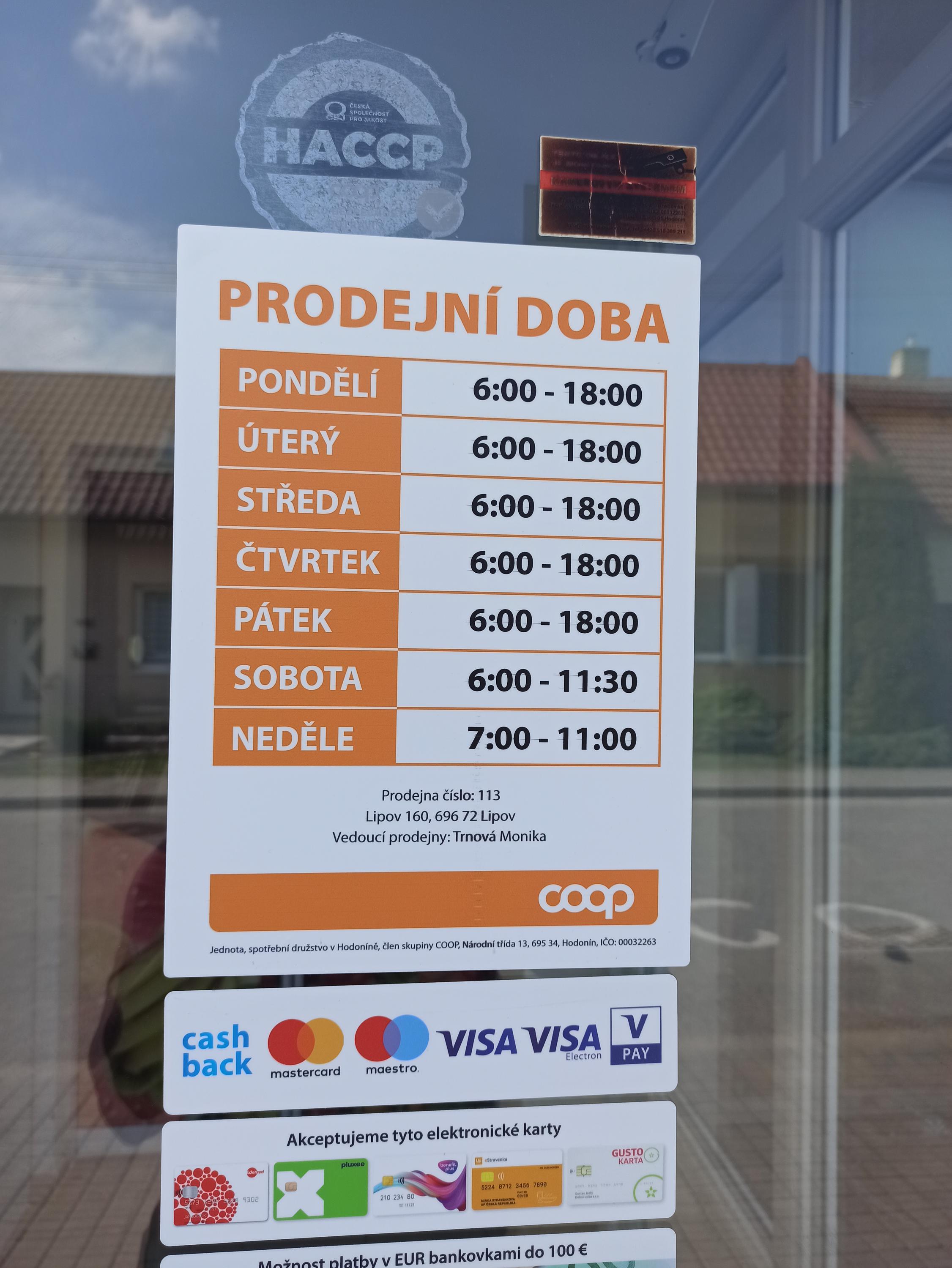 Jednota, spotřební družstvo v Hodoníně - COOP foto 2
