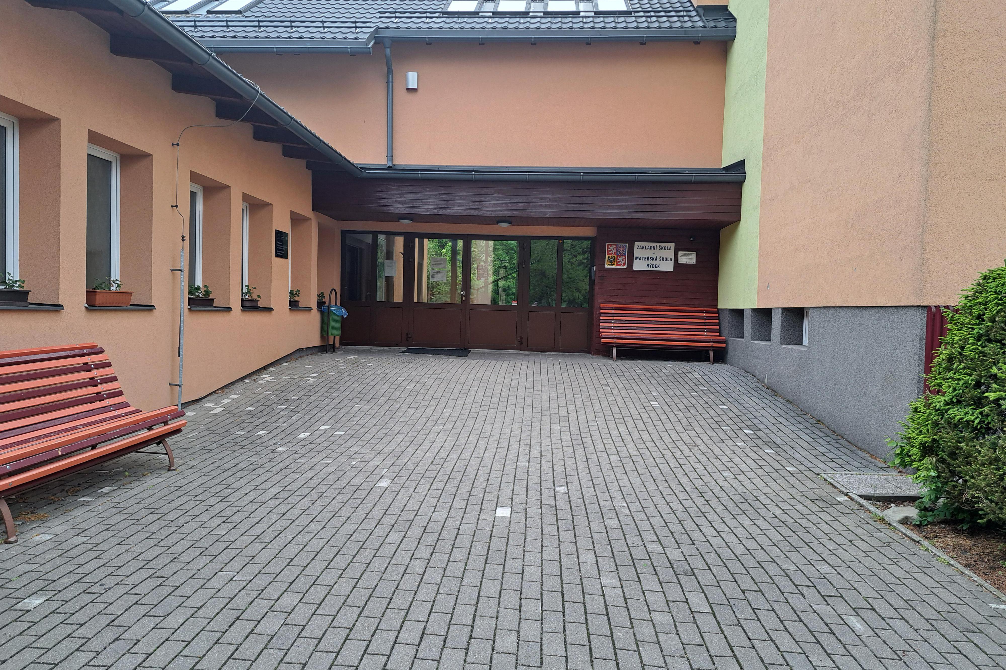 Základní škola a mateřská škola Nýdek, příspěvková organizace