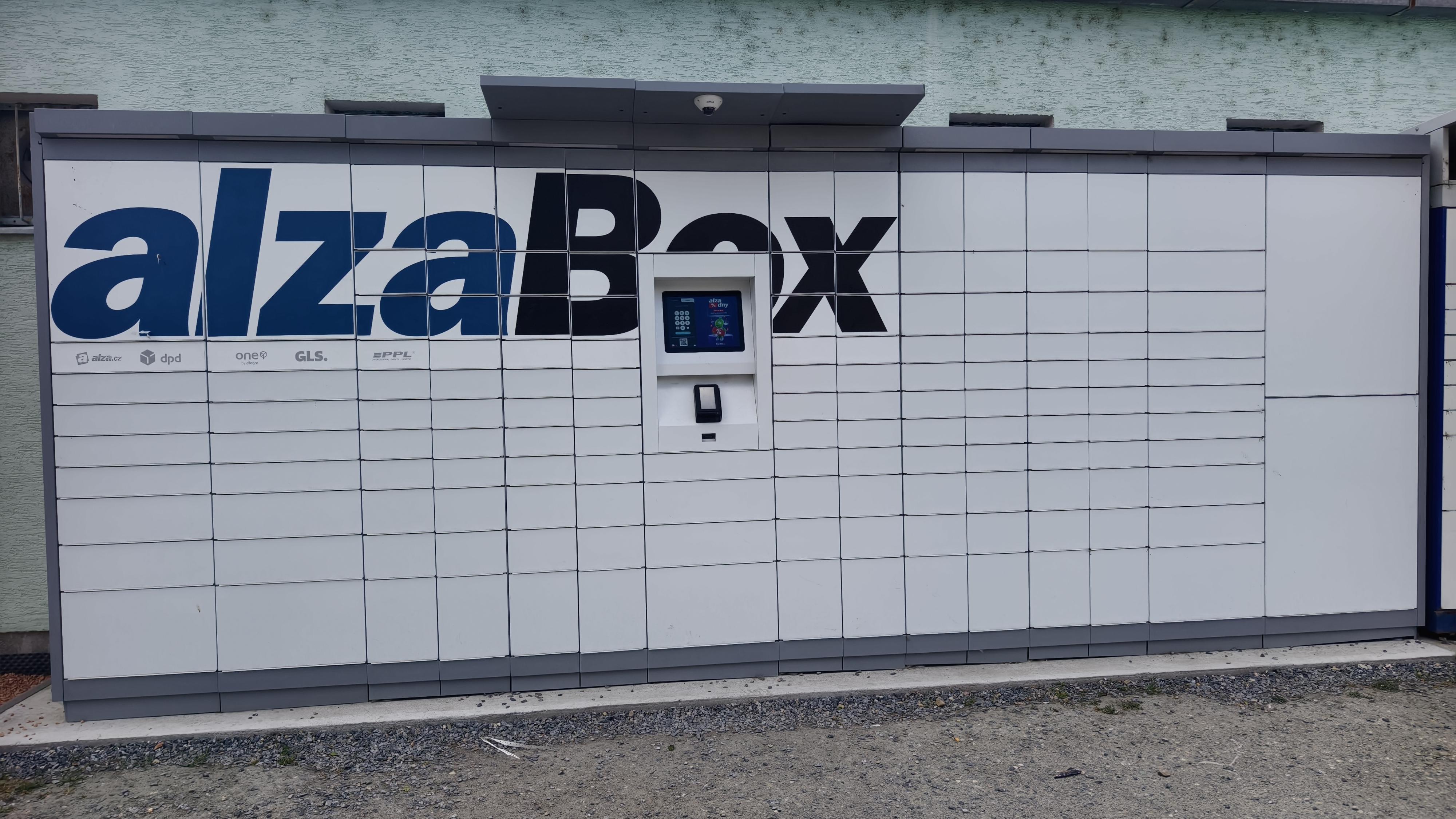 AlzaBox
