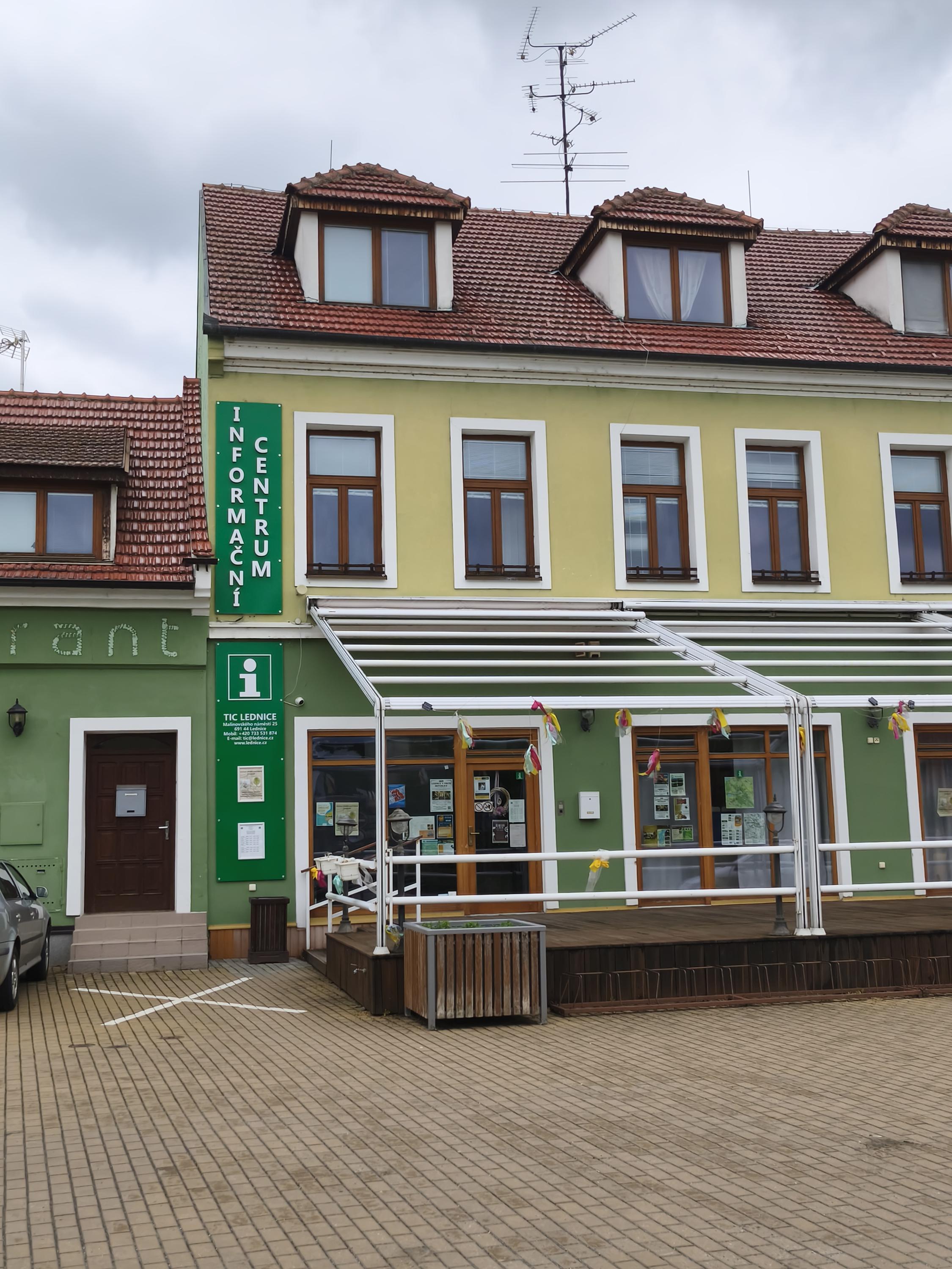 Turistické informační centrum Lednice, Malinovského foto 2