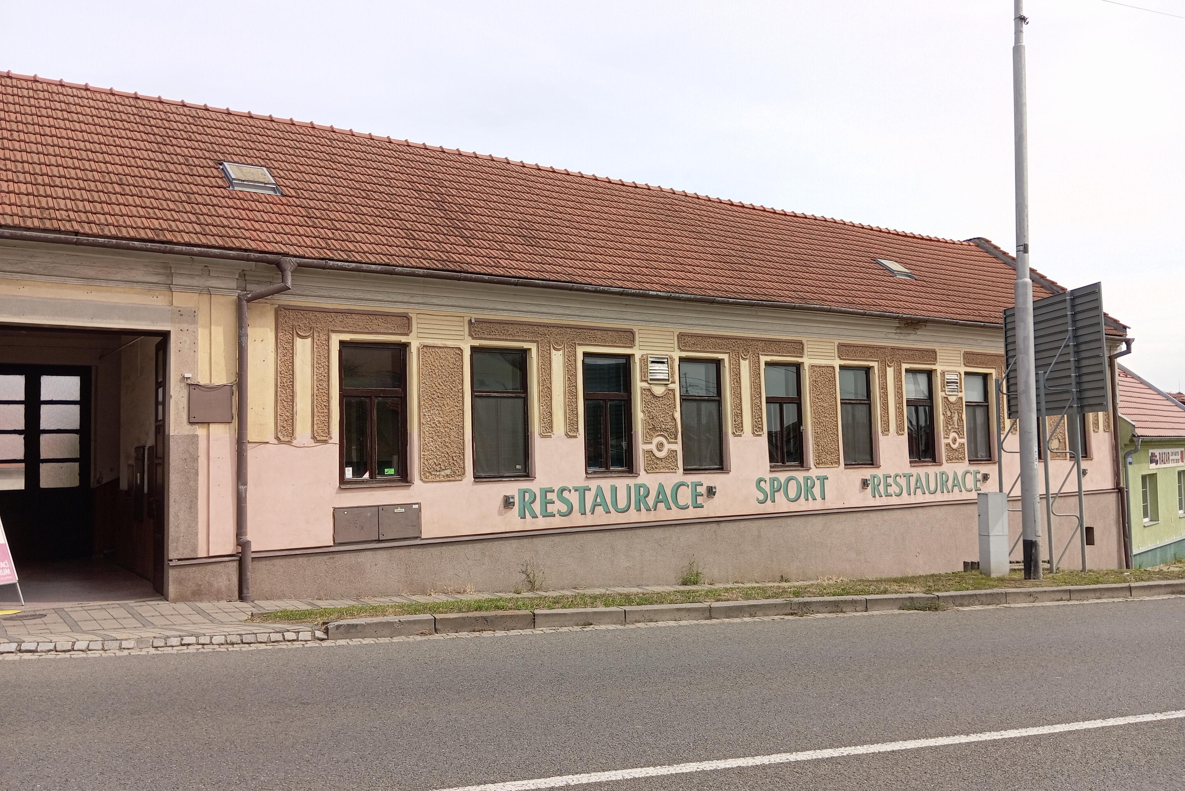 BUDOVA nedaleko centra města Uherský Brod