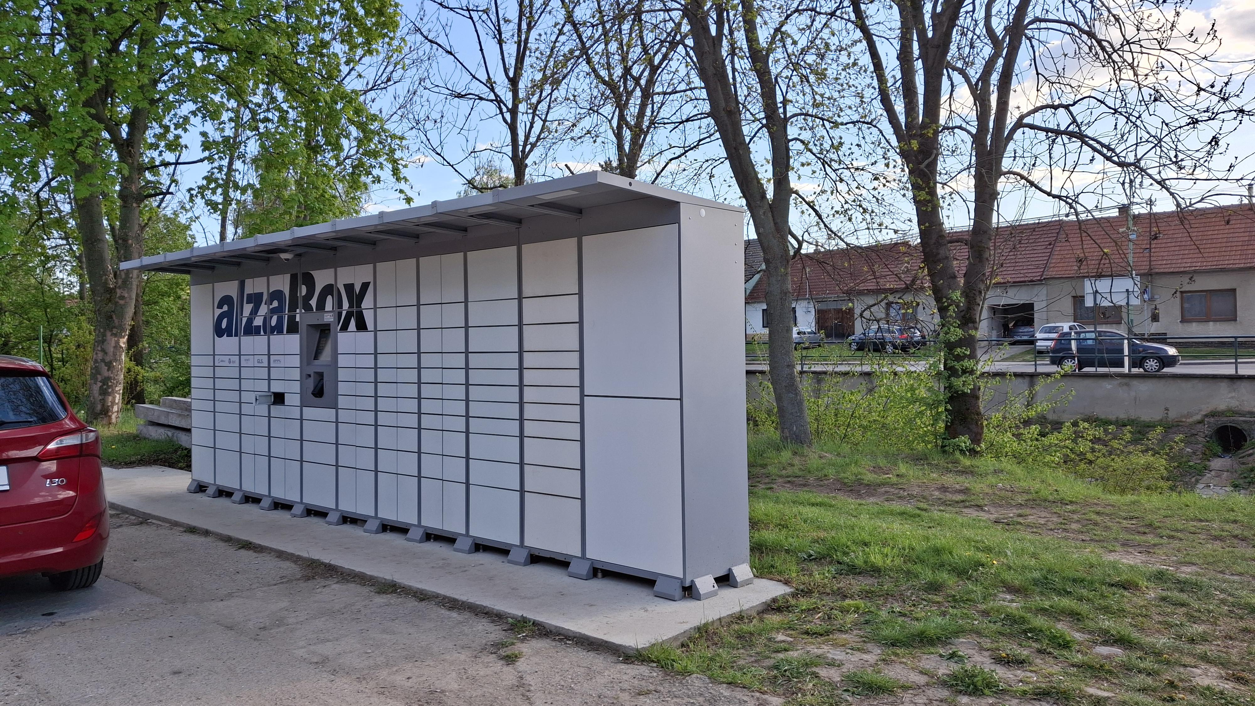 AlzaBox