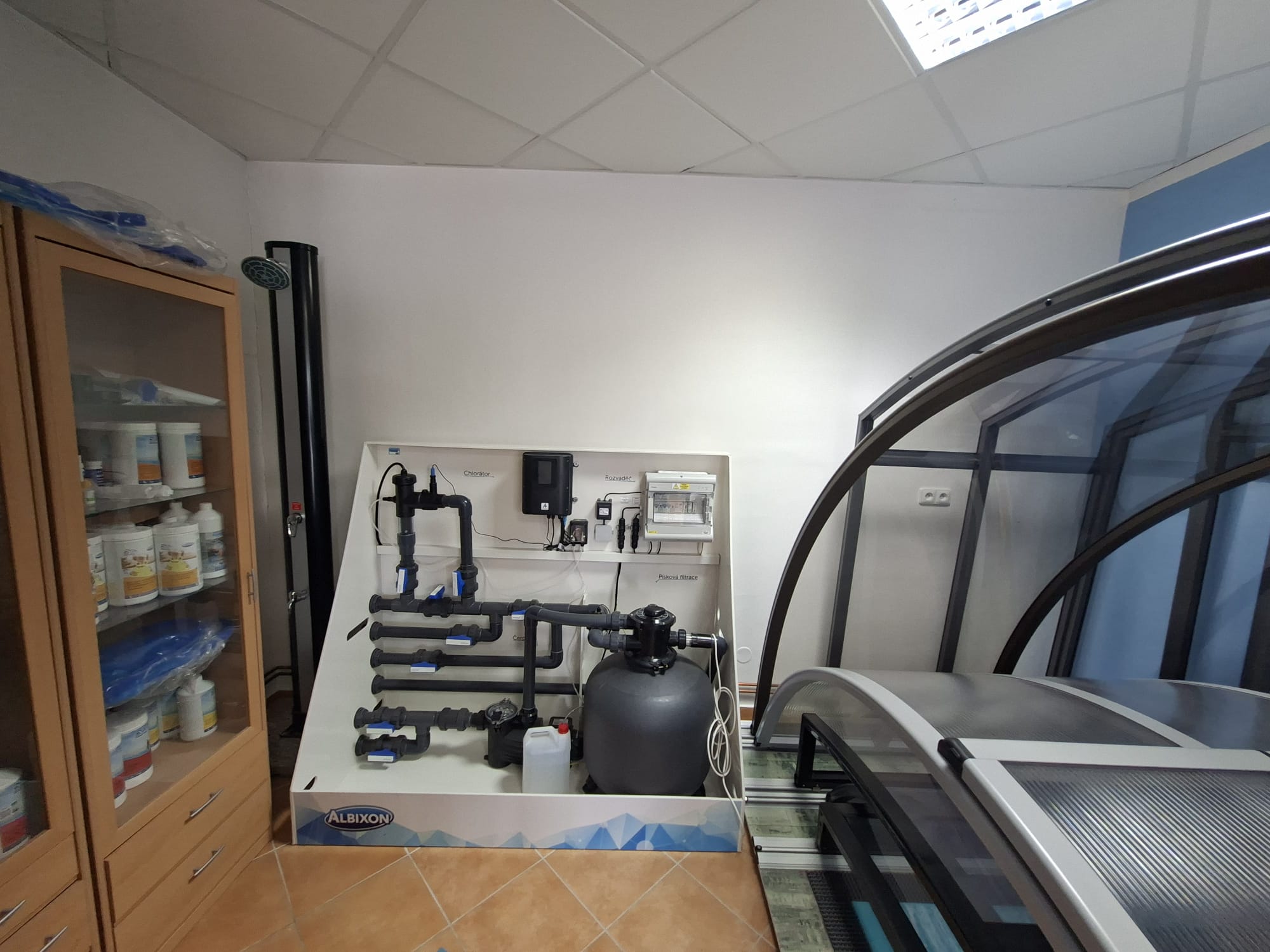 ALBIXON foto 3