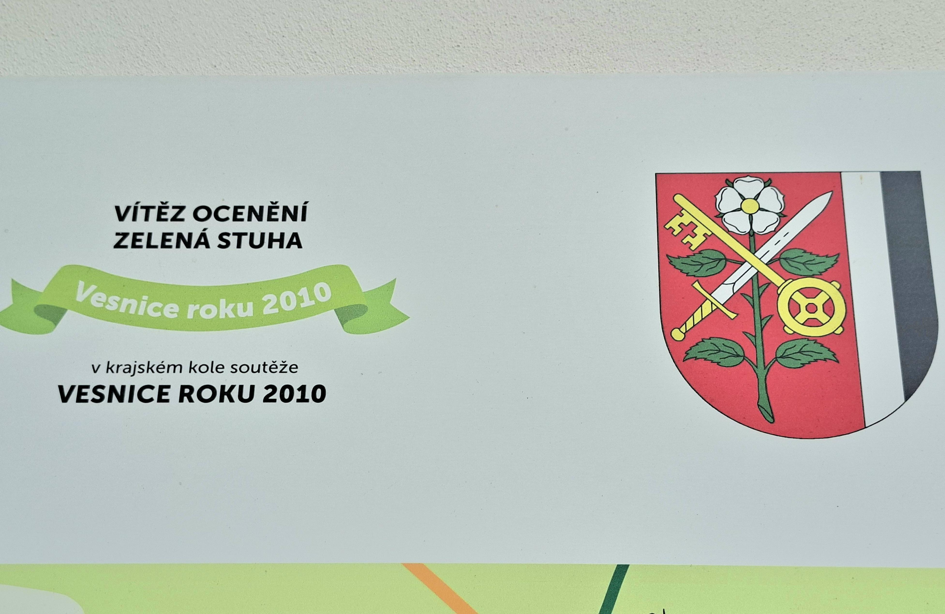 Růžová - obecní úřad foto 2