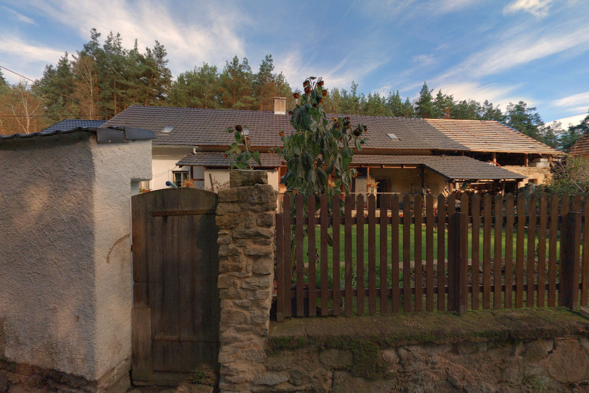 Farma-brod-ranch