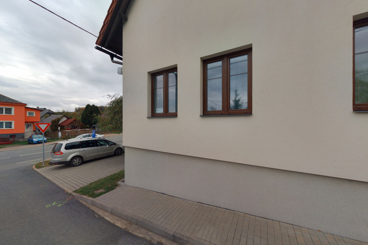 Jeníkov - obecní úřad foto 3