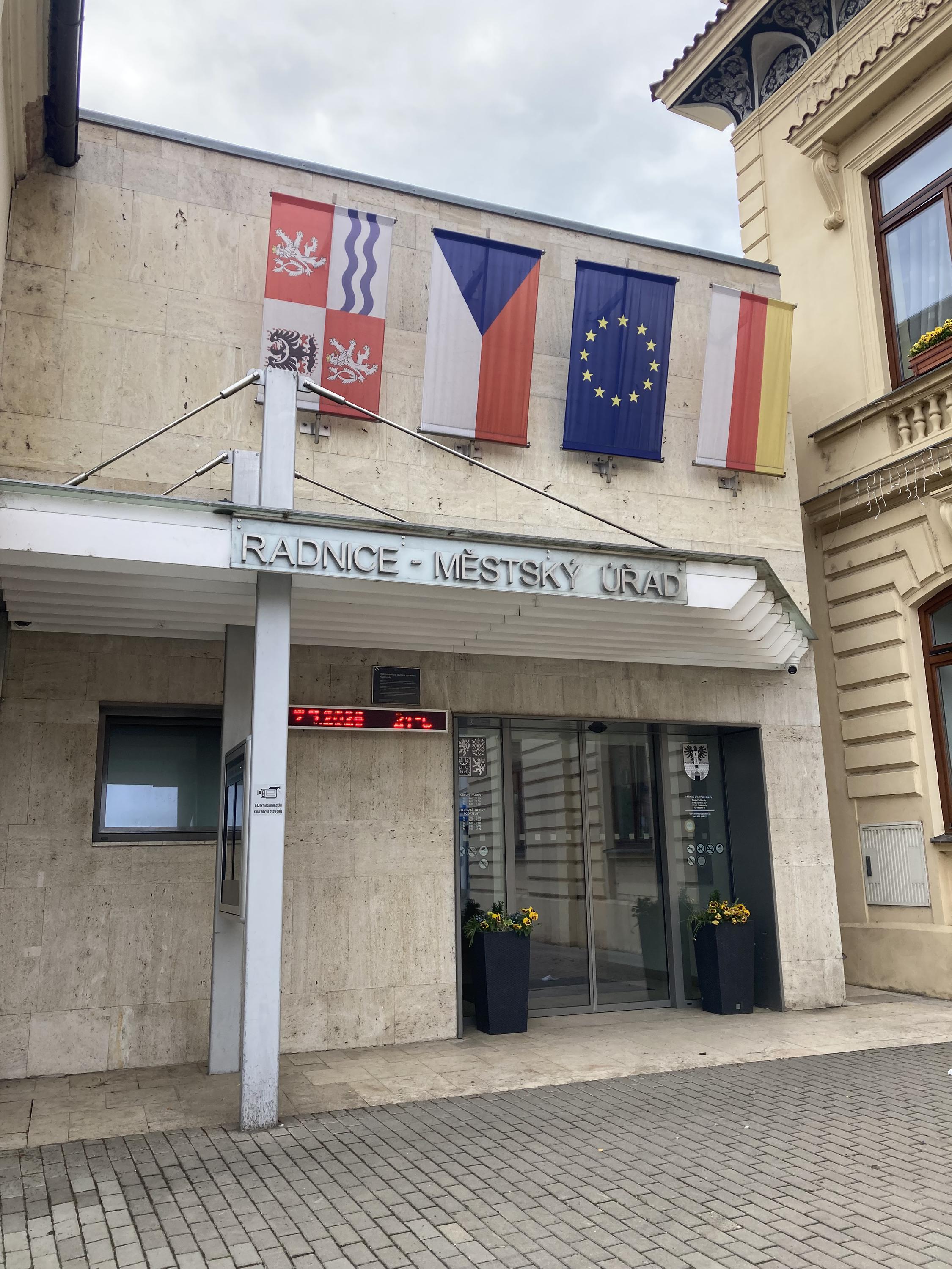Poděbrady - městský úřad foto 4