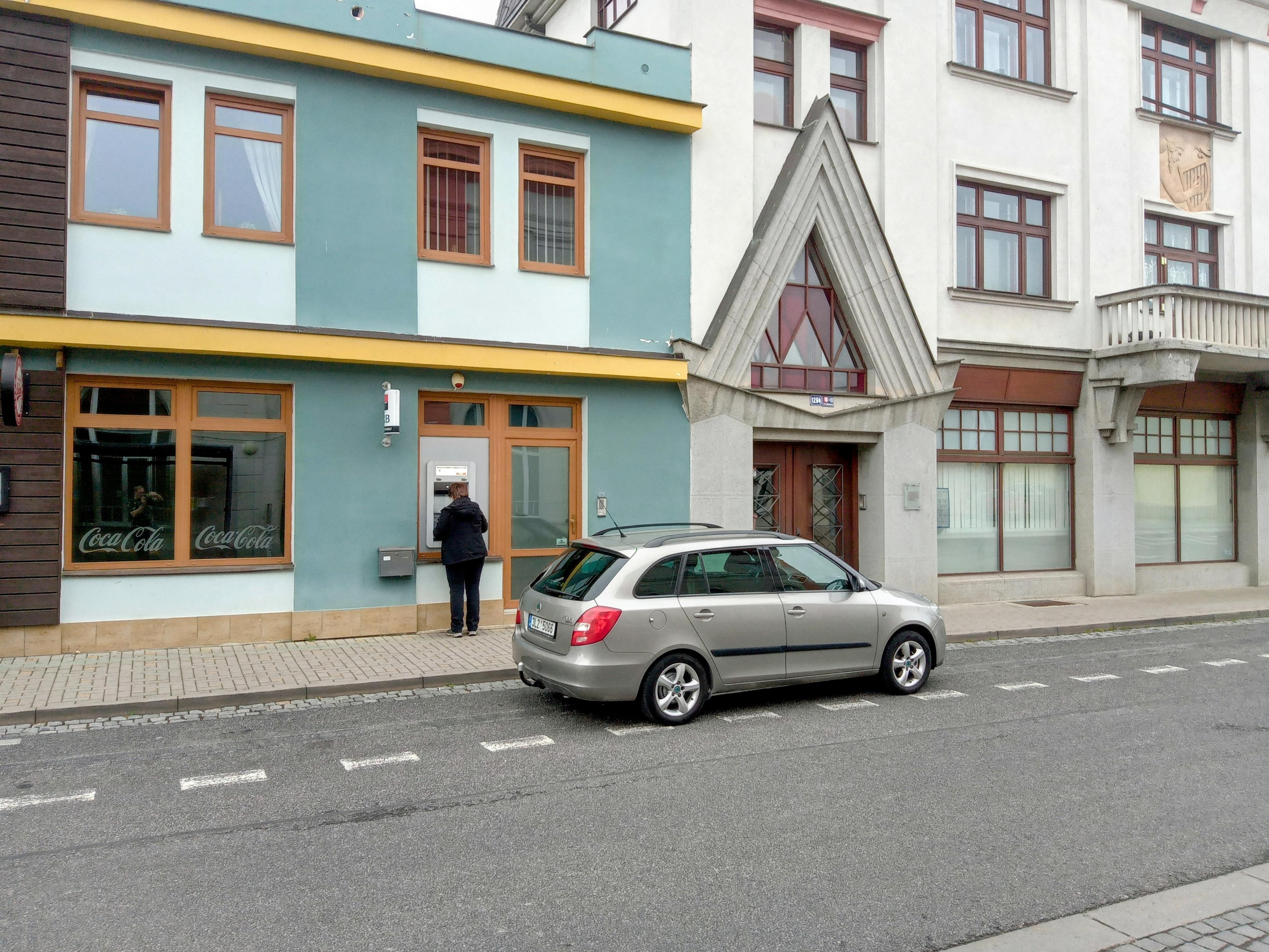 Bankomat Komerční banky foto 3