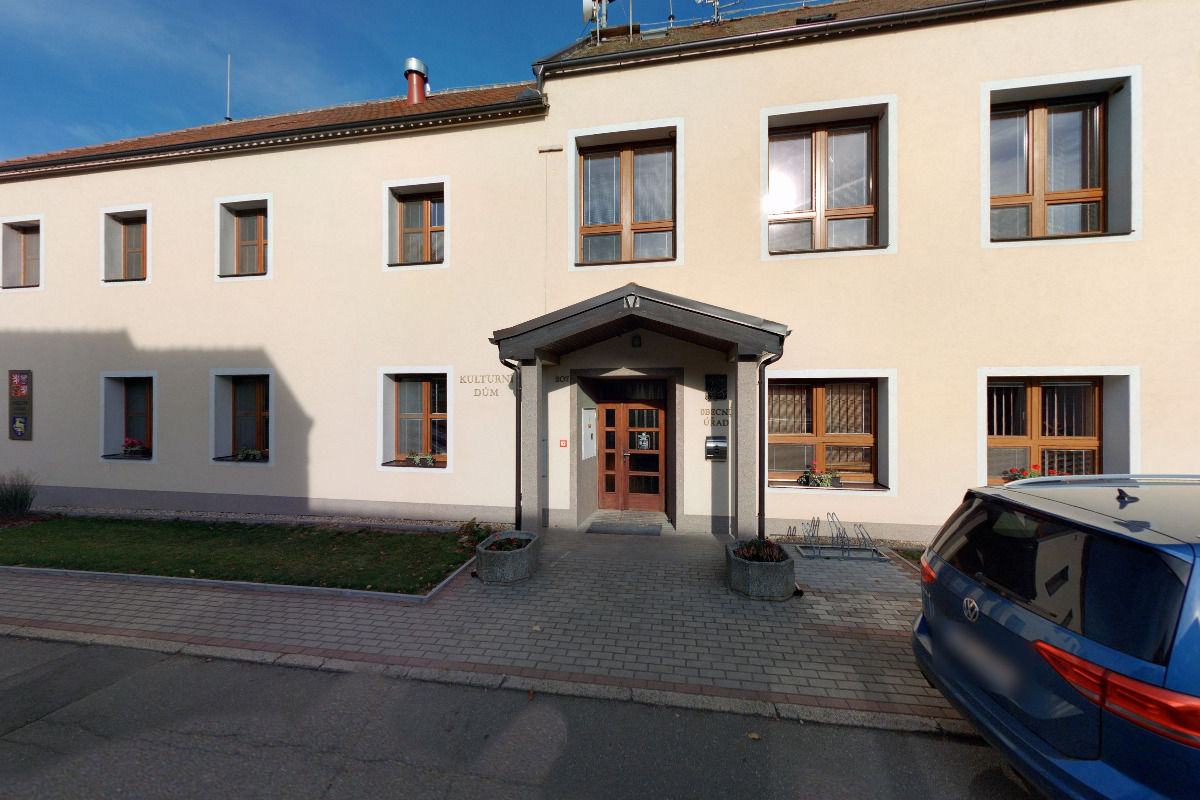 Javorník - obecní úřad foto 5