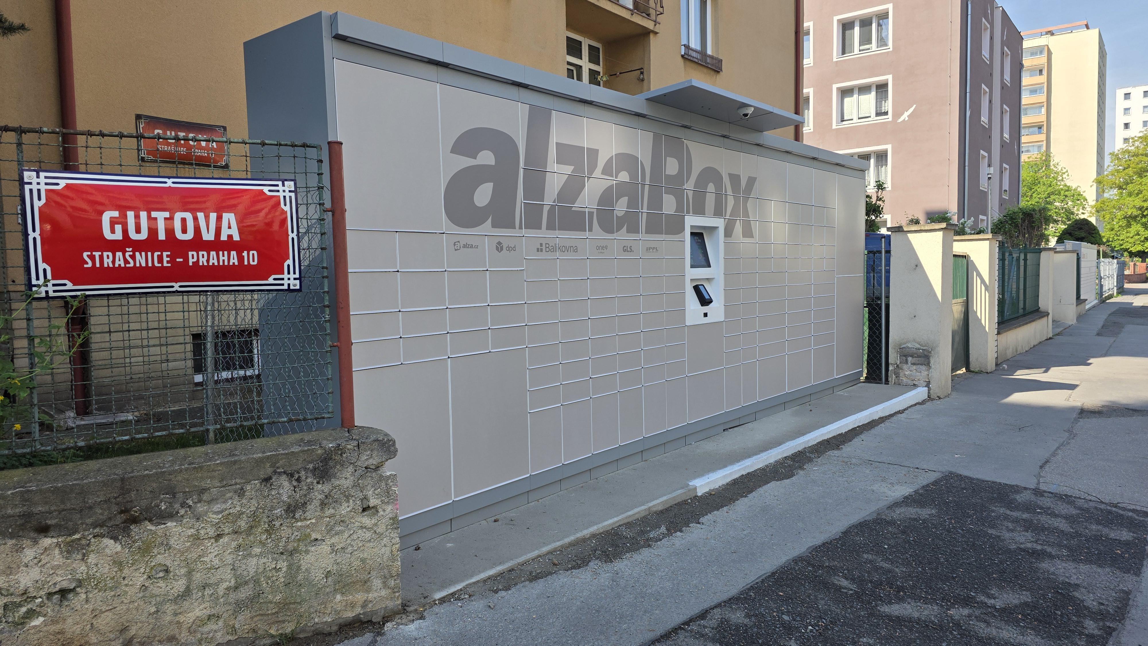 AlzaBox