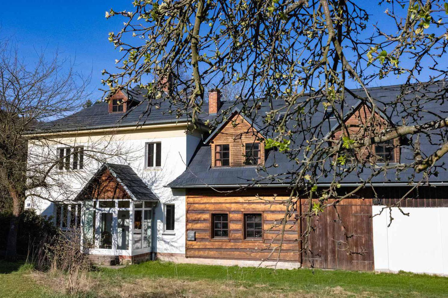 Holiday house