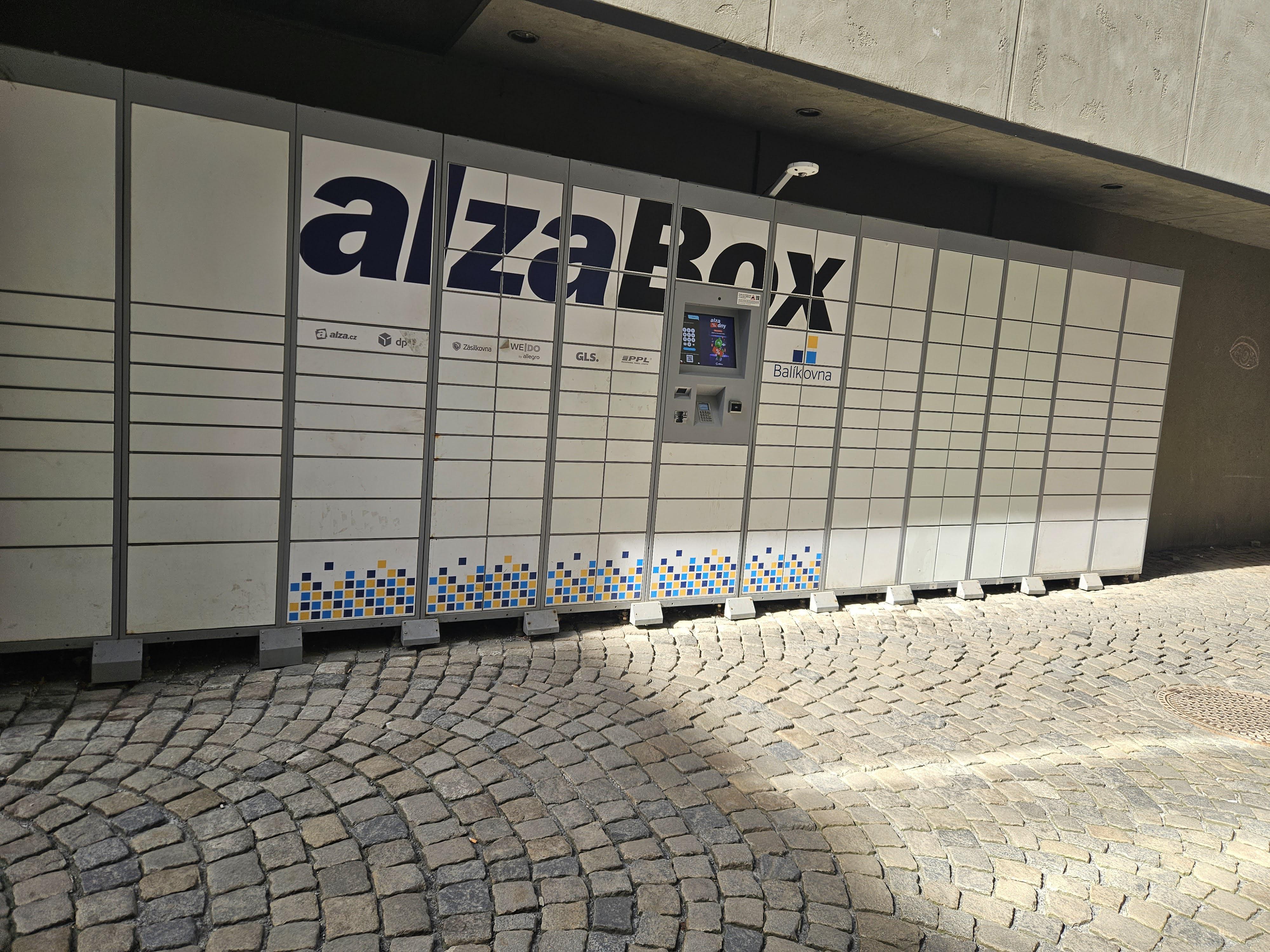 AlzaBox foto 4