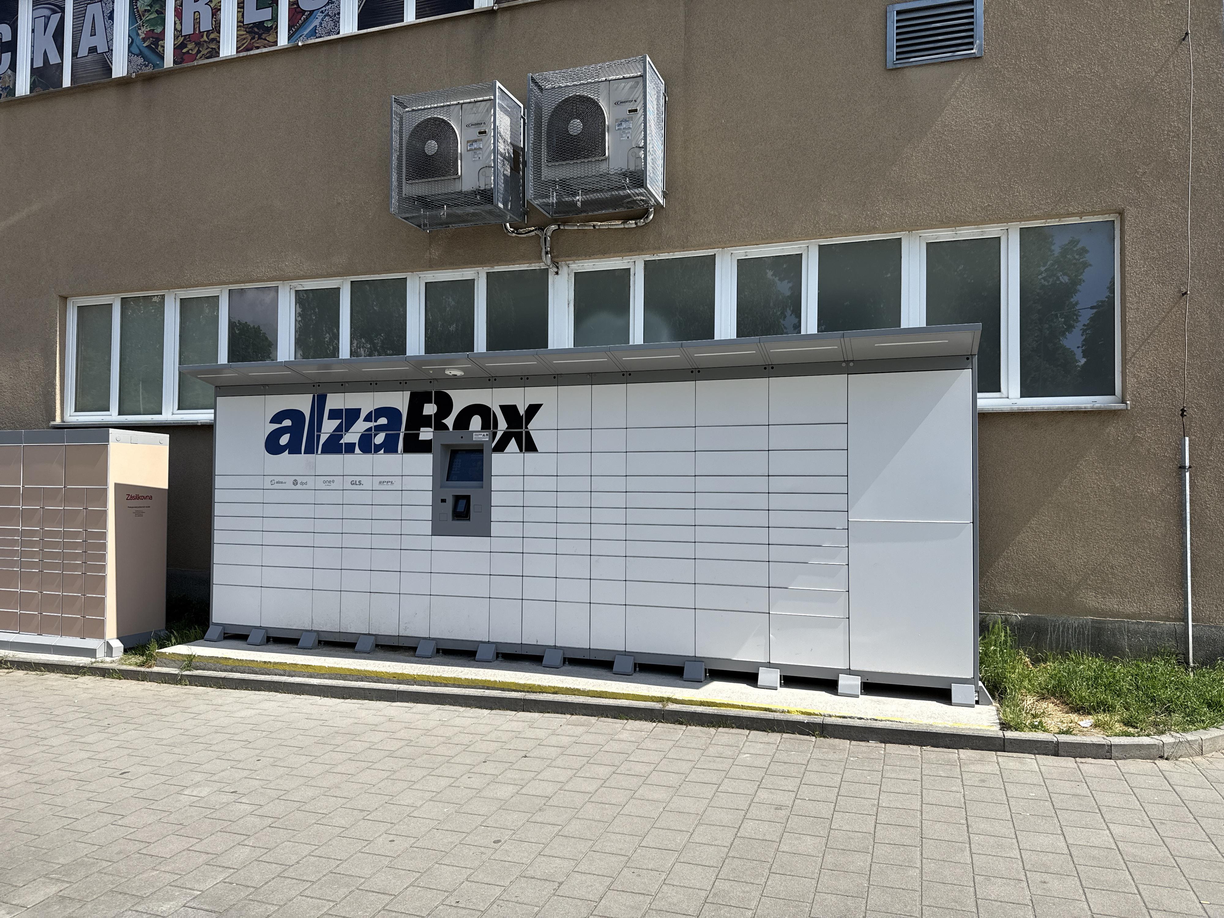 AlzaBox