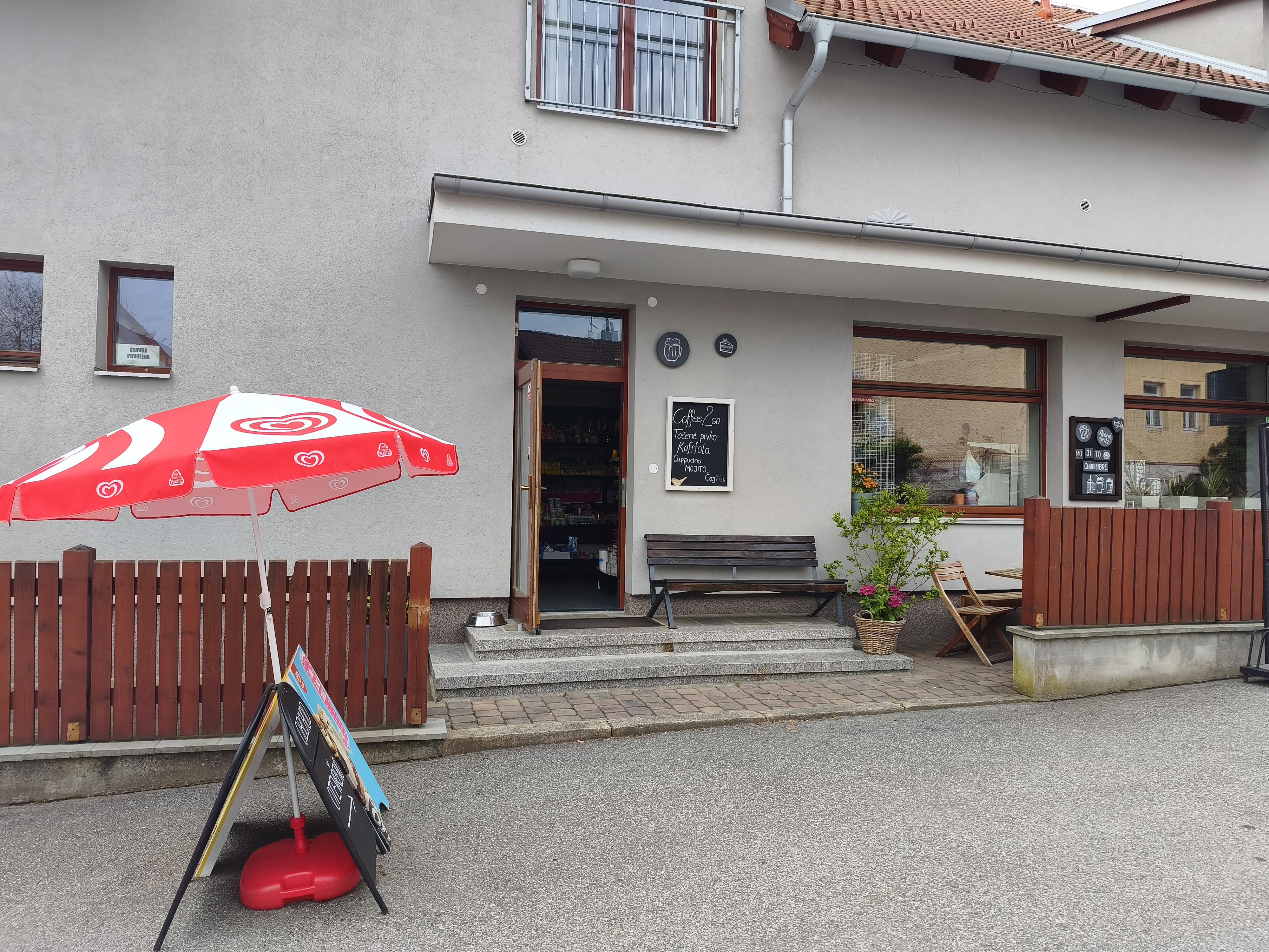 Restaurace a kavárna Zahrada nad řekou foto 3